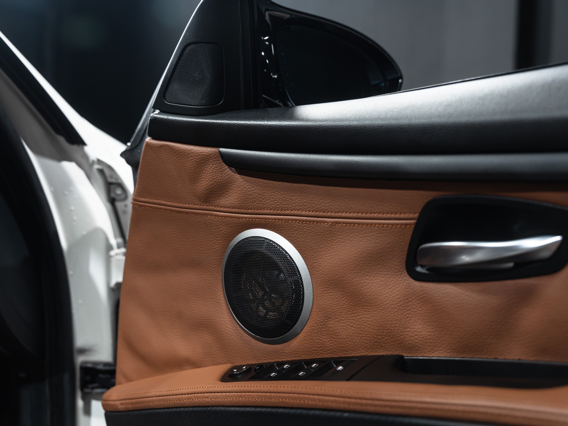 #image_seo_title Luxury Vehicles #separator_sa High End Cars #separator_sa Pharoah Cars