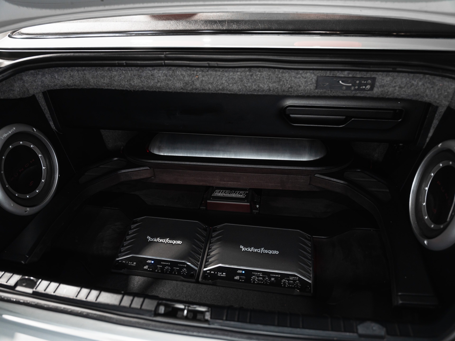 #image_seo_title Luxury Vehicles #separator_sa High End Cars #separator_sa Pharoah Cars