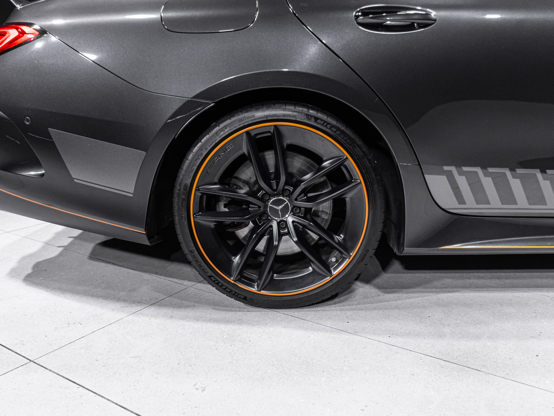 Cls53 vehicle