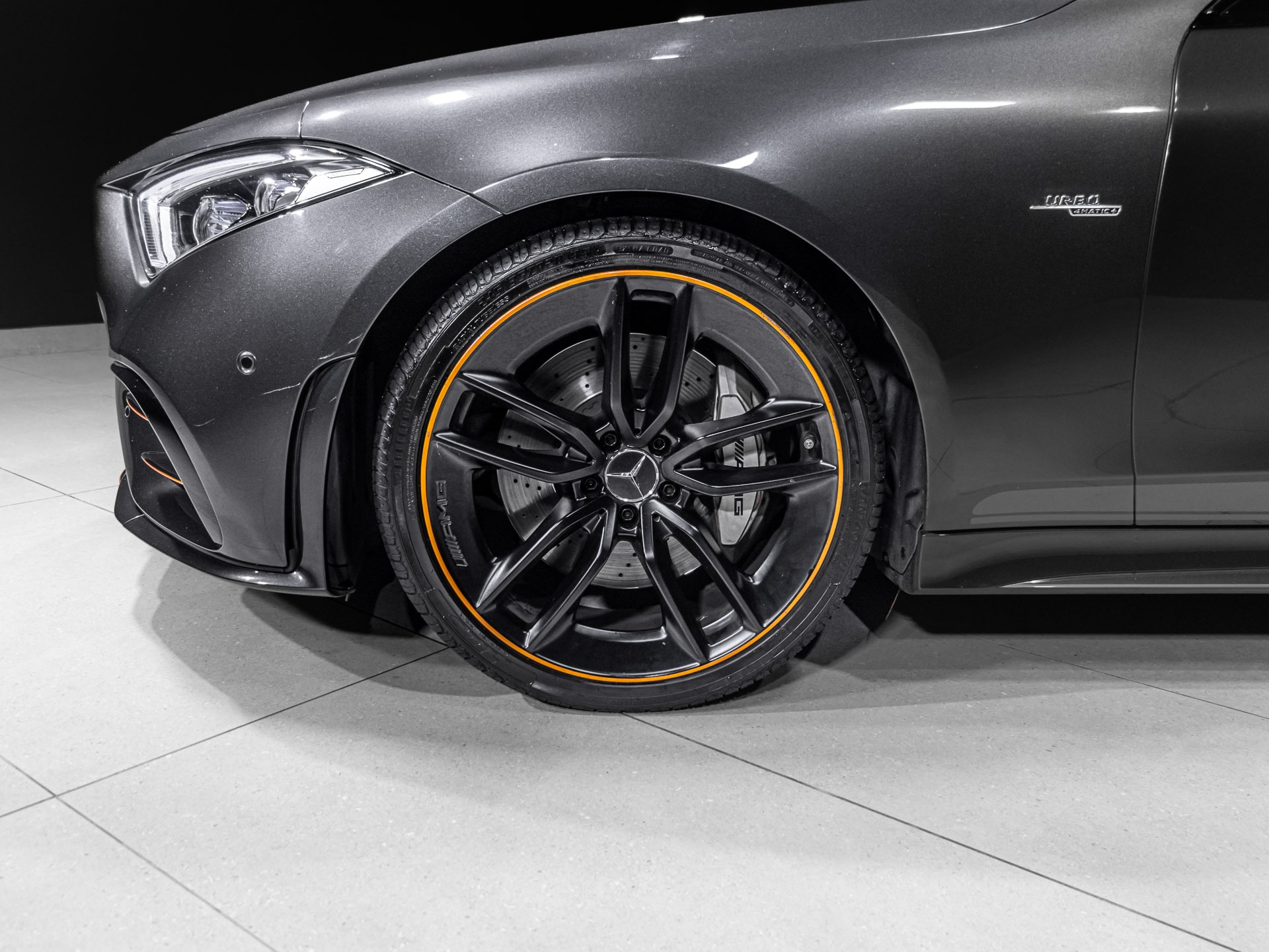 Cls53 vehicle