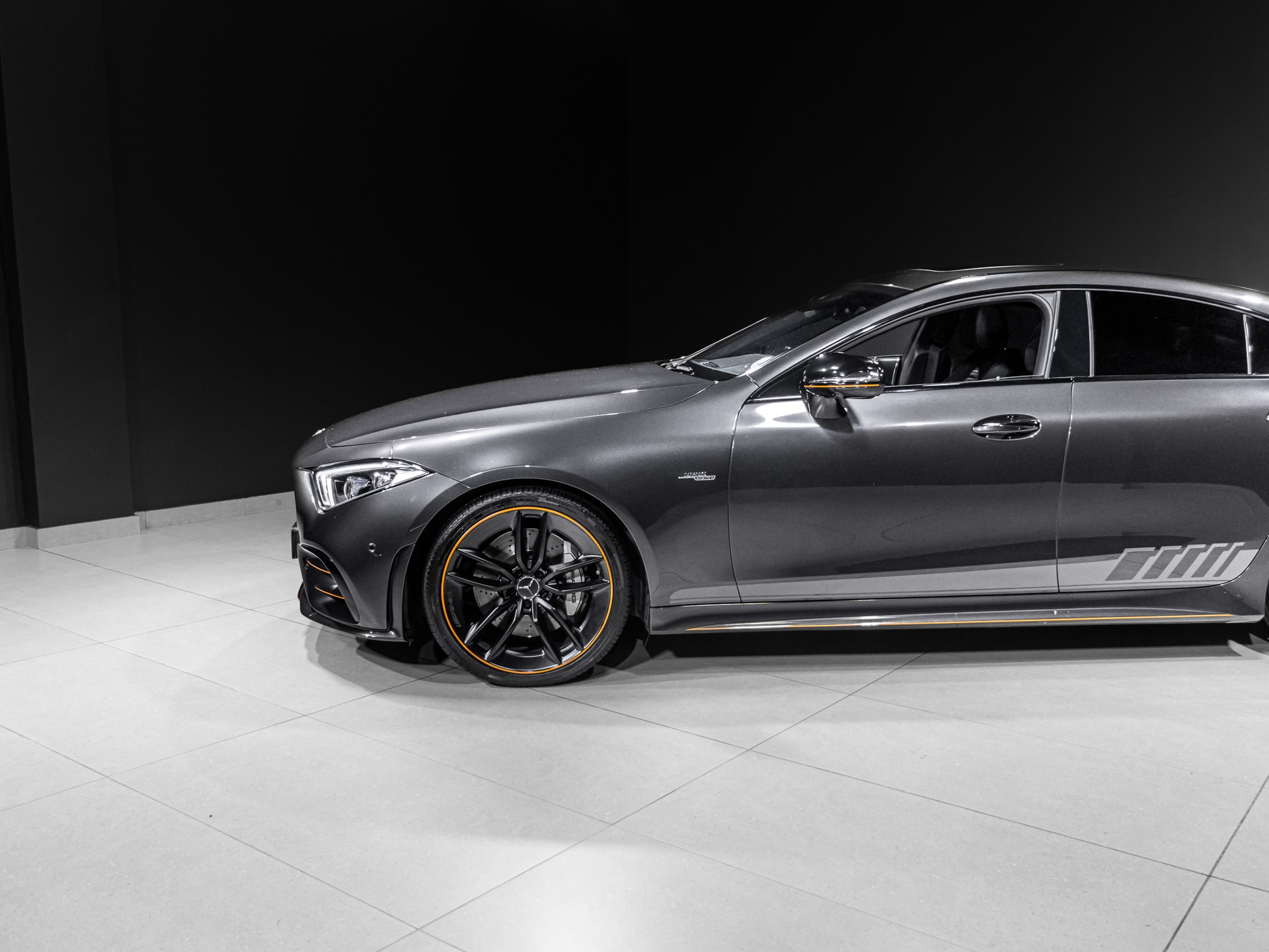 Cls53 vehicle