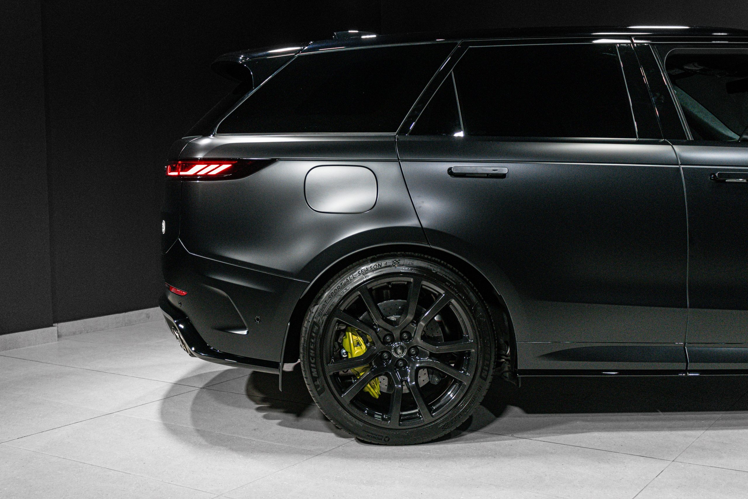 #image_seo_title Luxury Vehicles #separator_sa High End Cars #separator_sa Pharoah Cars