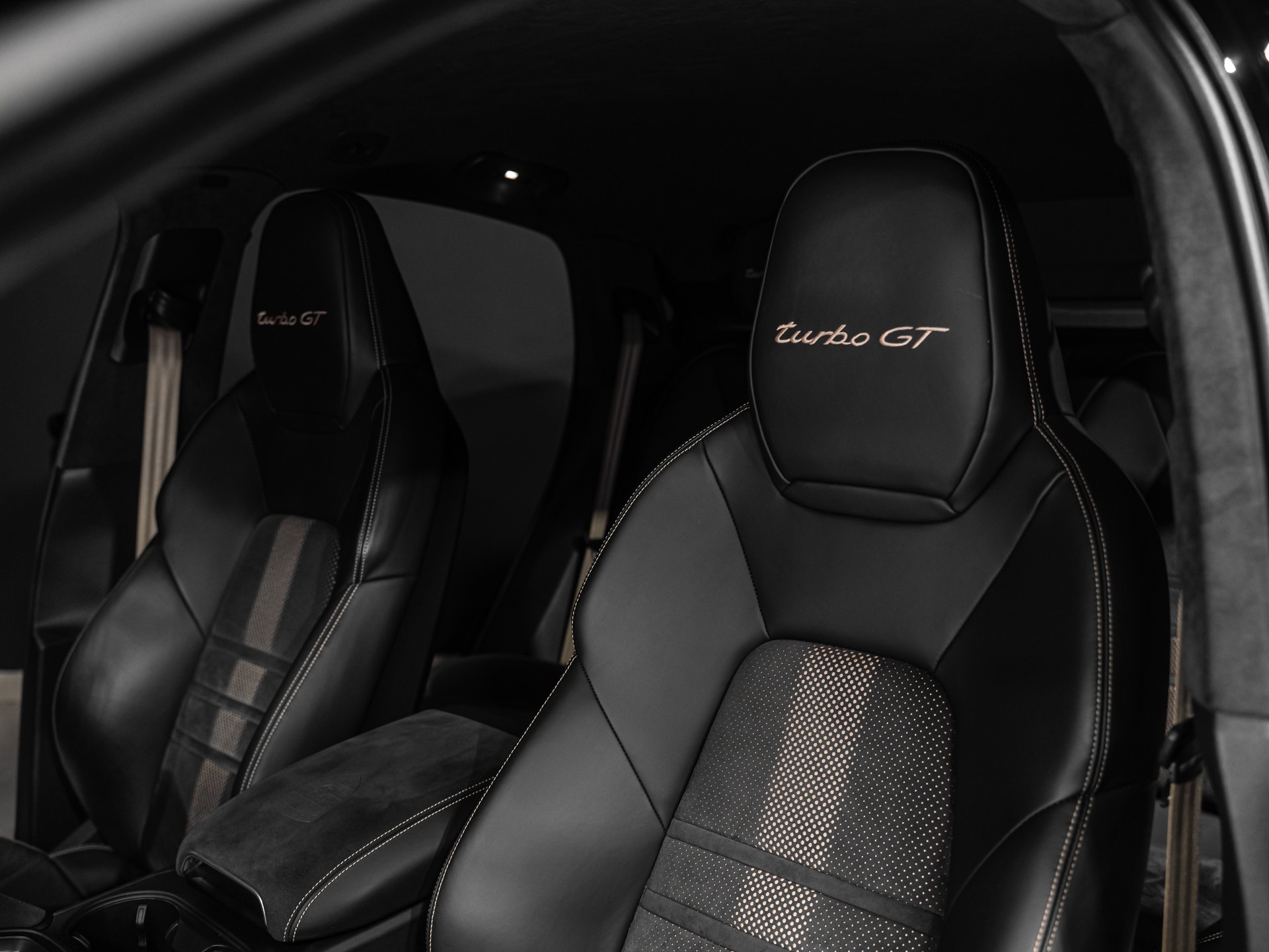 #image_seo_title Luxury Vehicles #separator_sa High End Cars #separator_sa Pharoah Cars