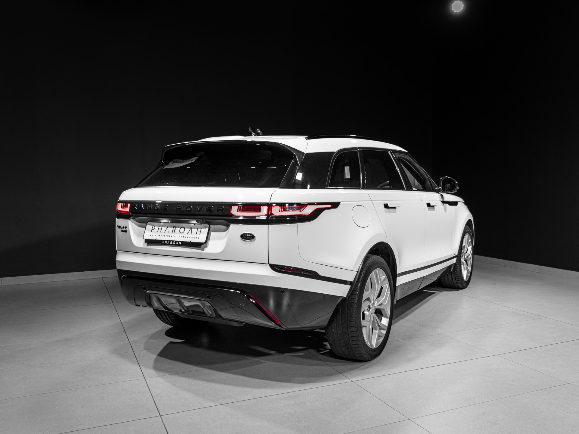 VELAR-6421