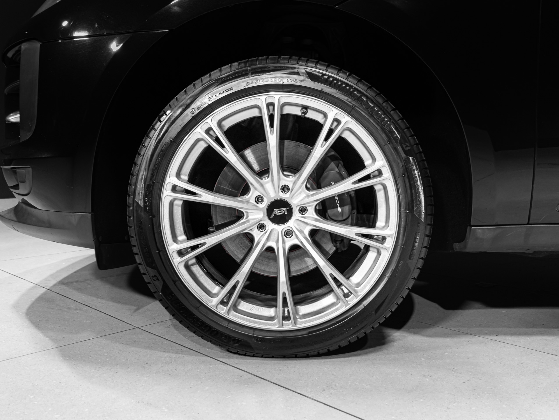 rims-macan-1440