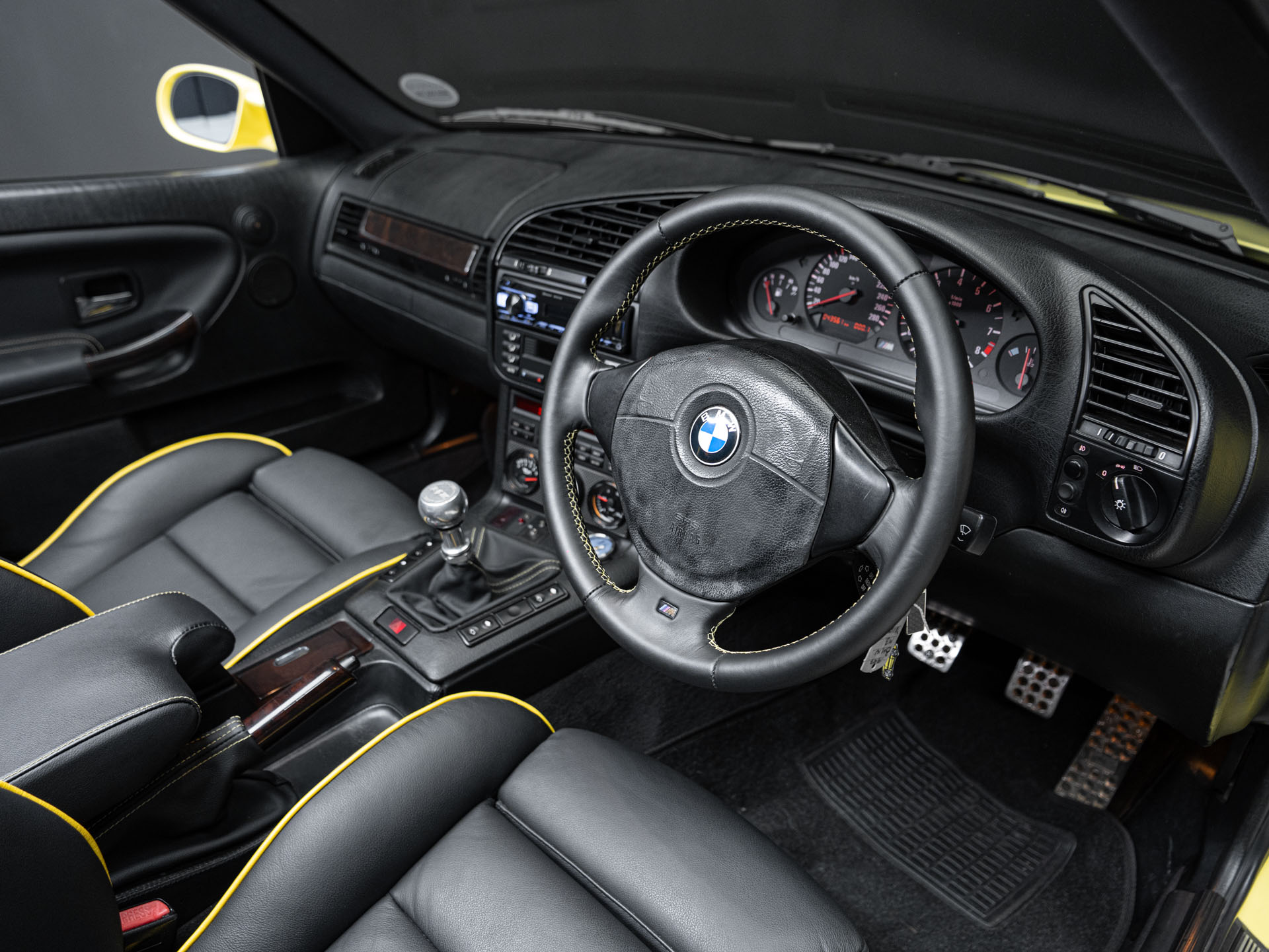 yellow bmw m3 19