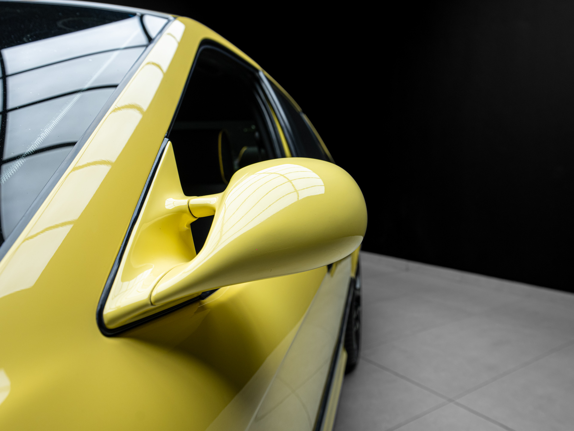 yellow bmw m3 6