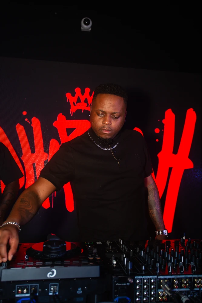 #image_seo_title Luxury Vehicles #separator_sa High End Cars #separator_sa Pharoah Cars