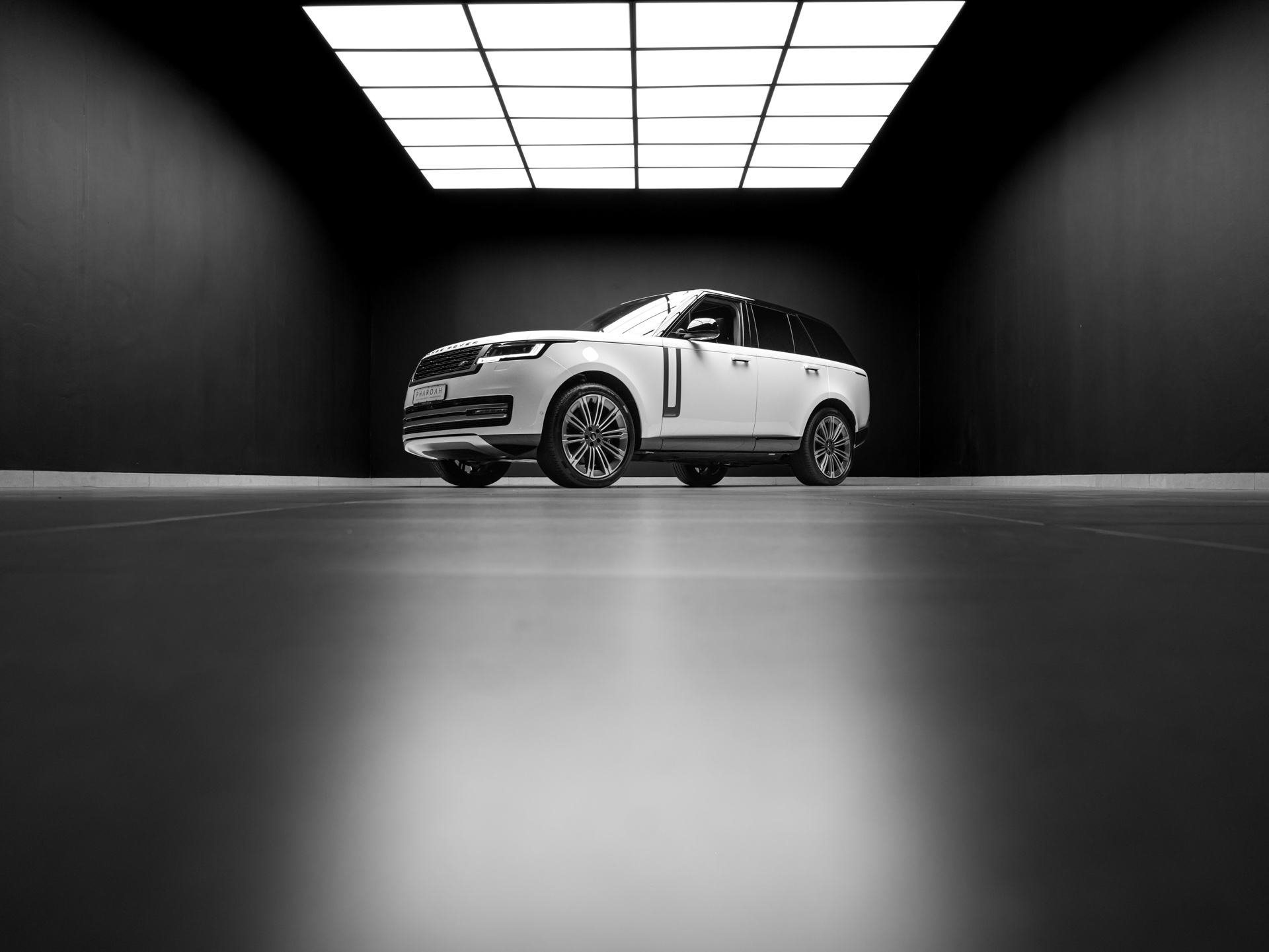white range rover autobiography p530 2