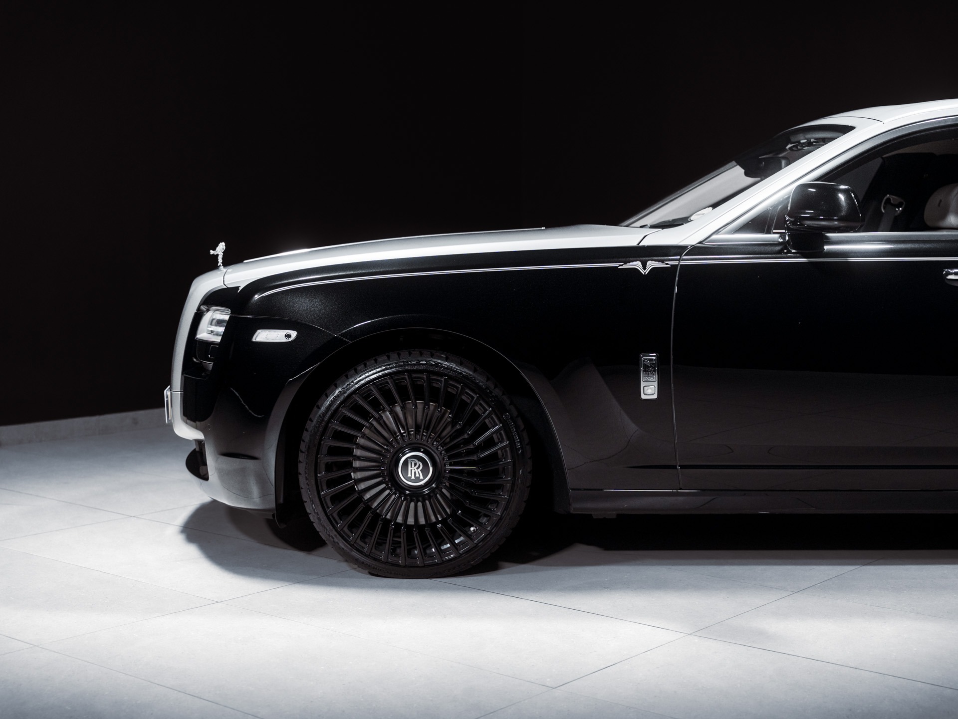 Luxury vehicle at Pharoah Group