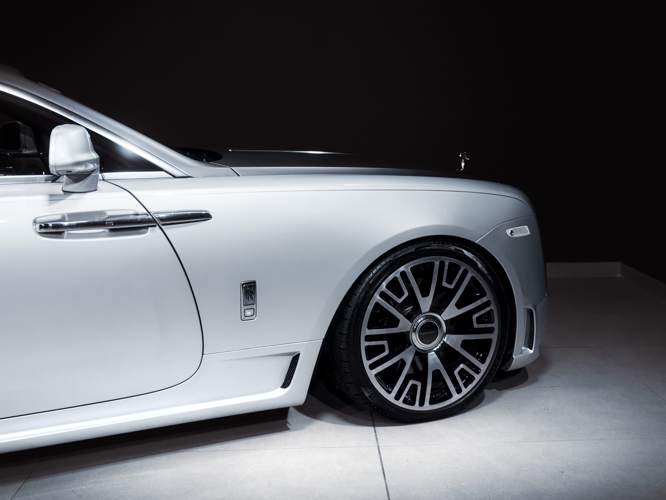 Luxury vehicle at Pharoah Group