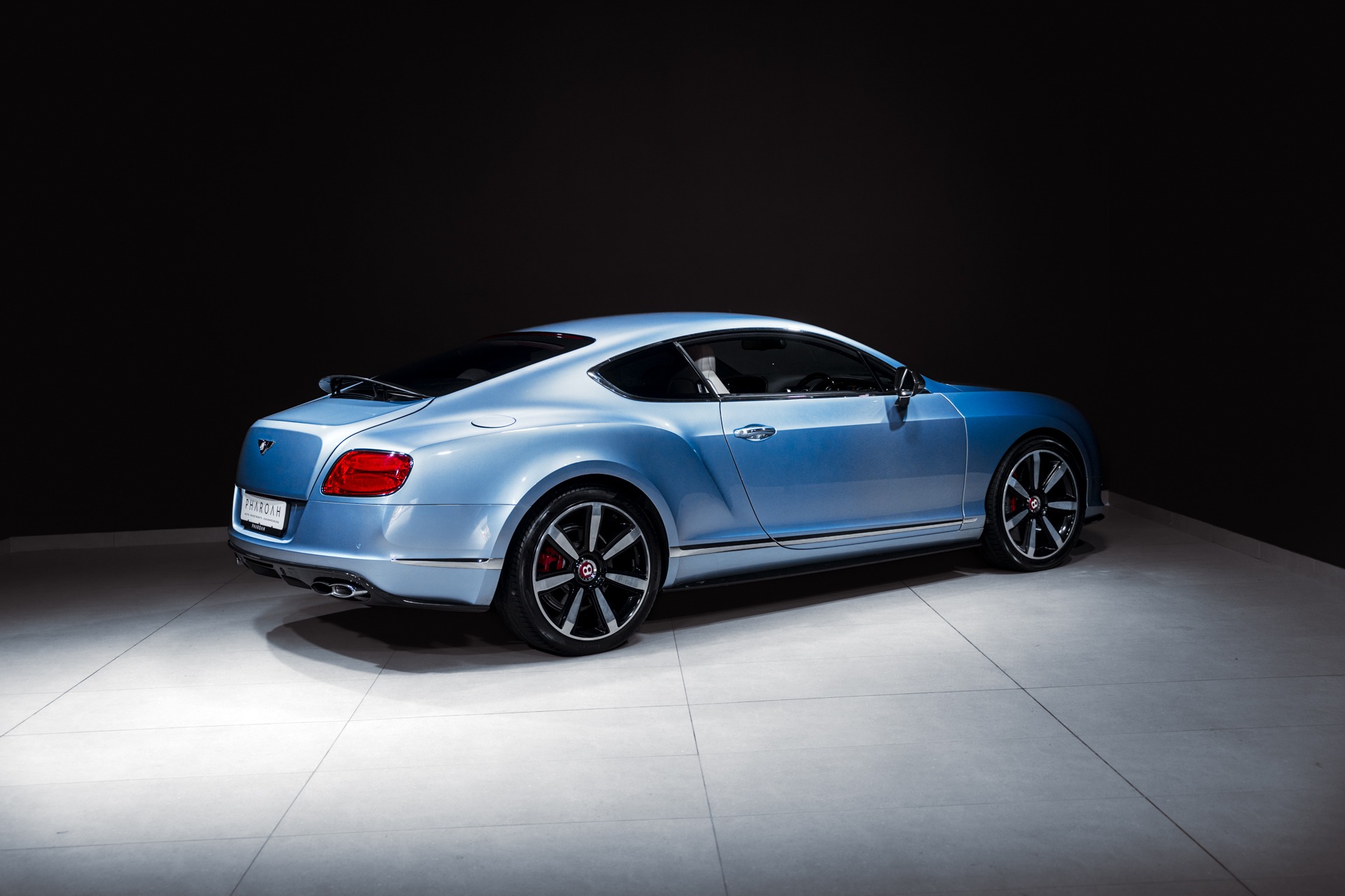 Luxury vehicle at Pharoah Group