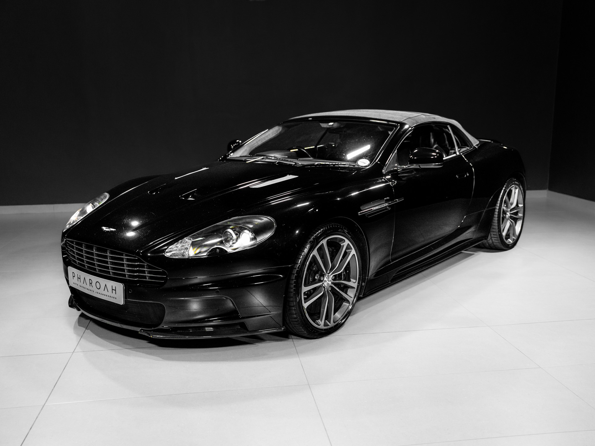 Luxury vehicle at Pharoah Group