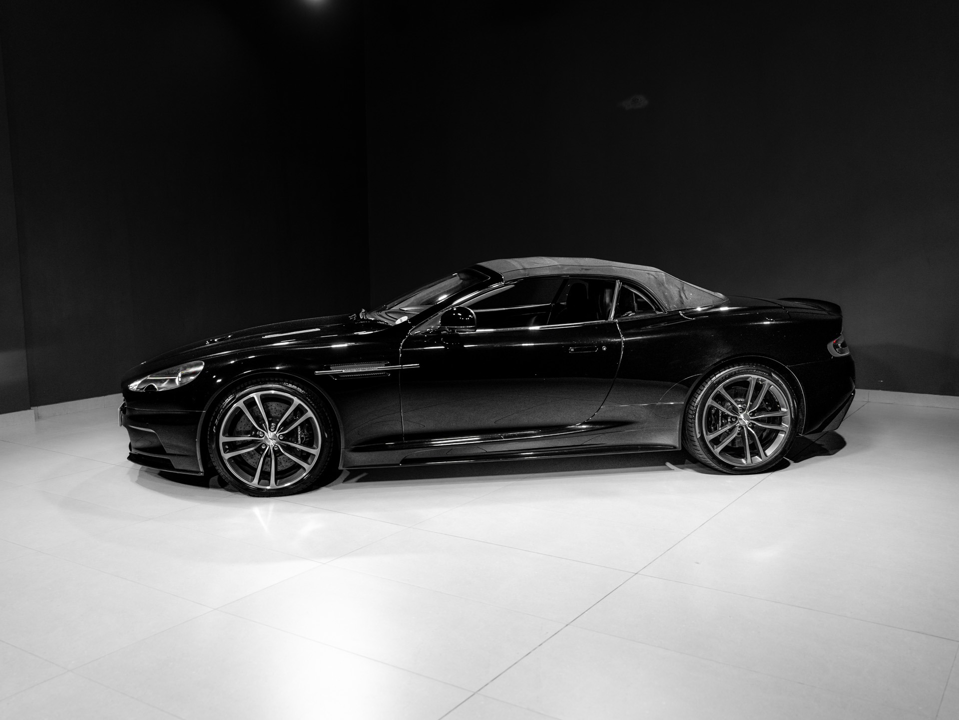 Luxury vehicle at Pharoah Group