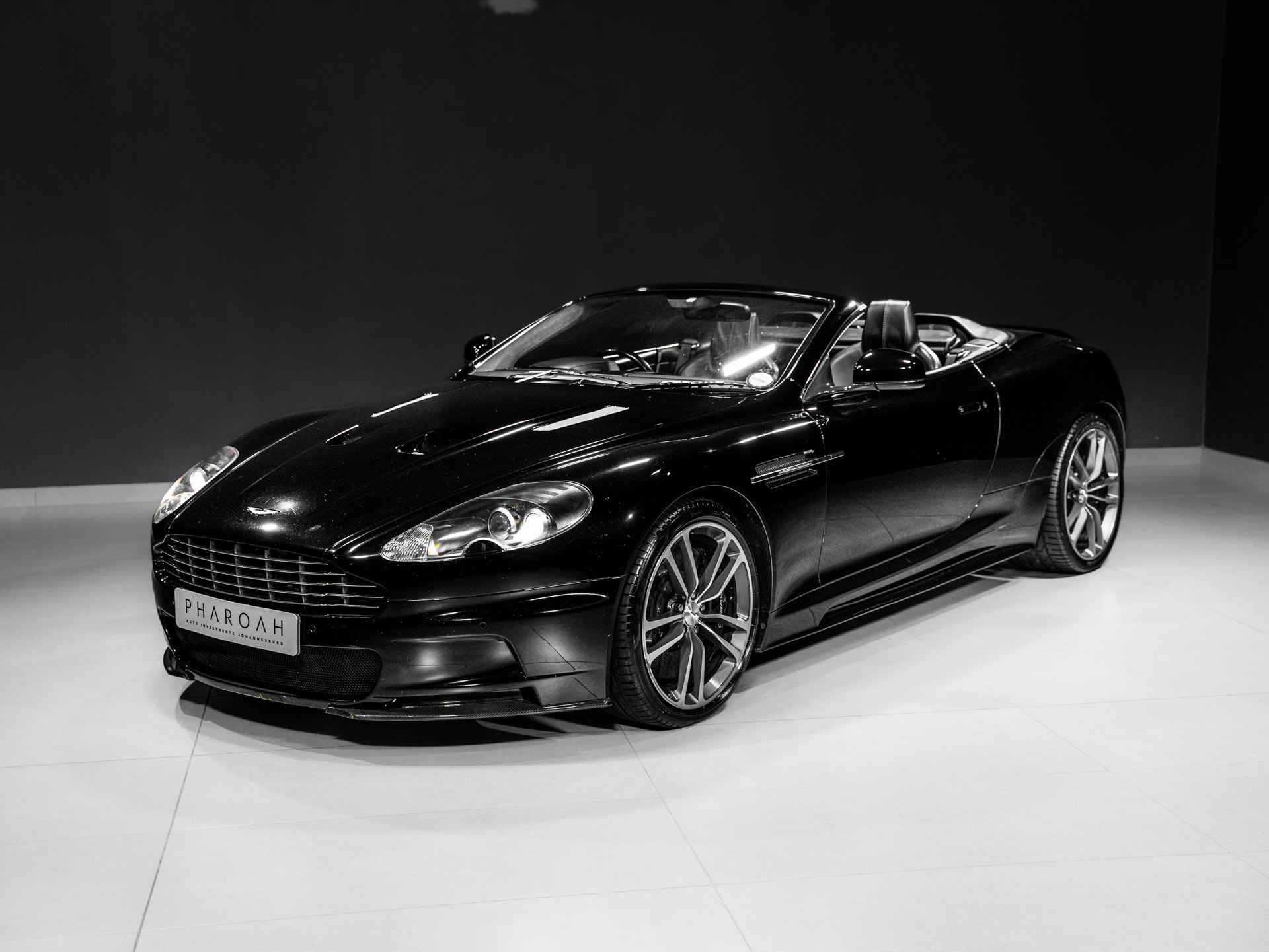Luxury vehicle at Pharoah Group