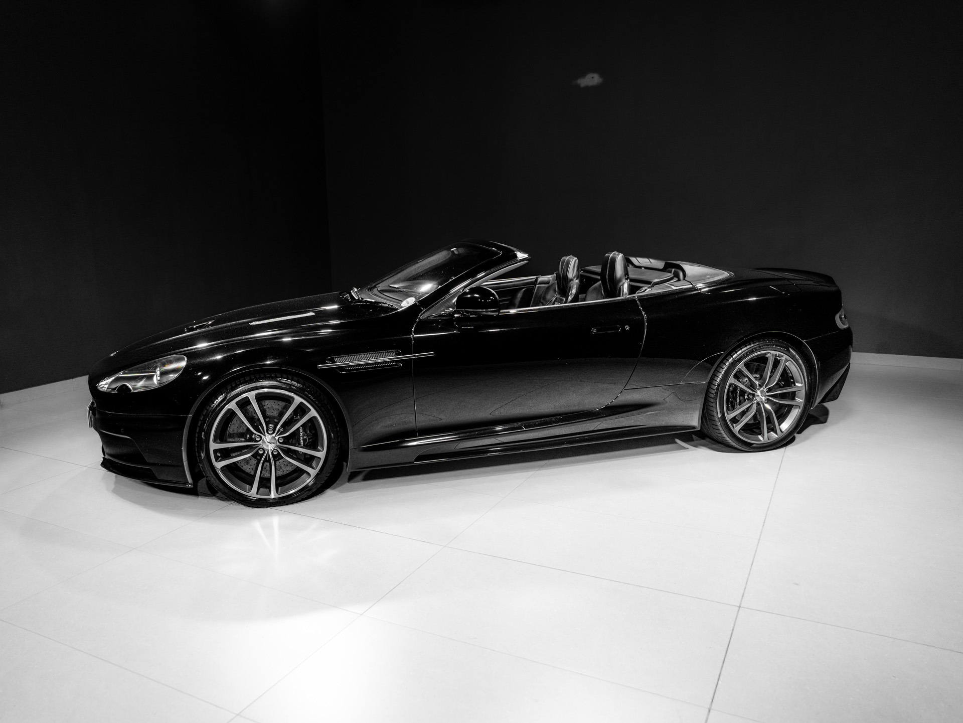 Luxury vehicle at Pharoah Group