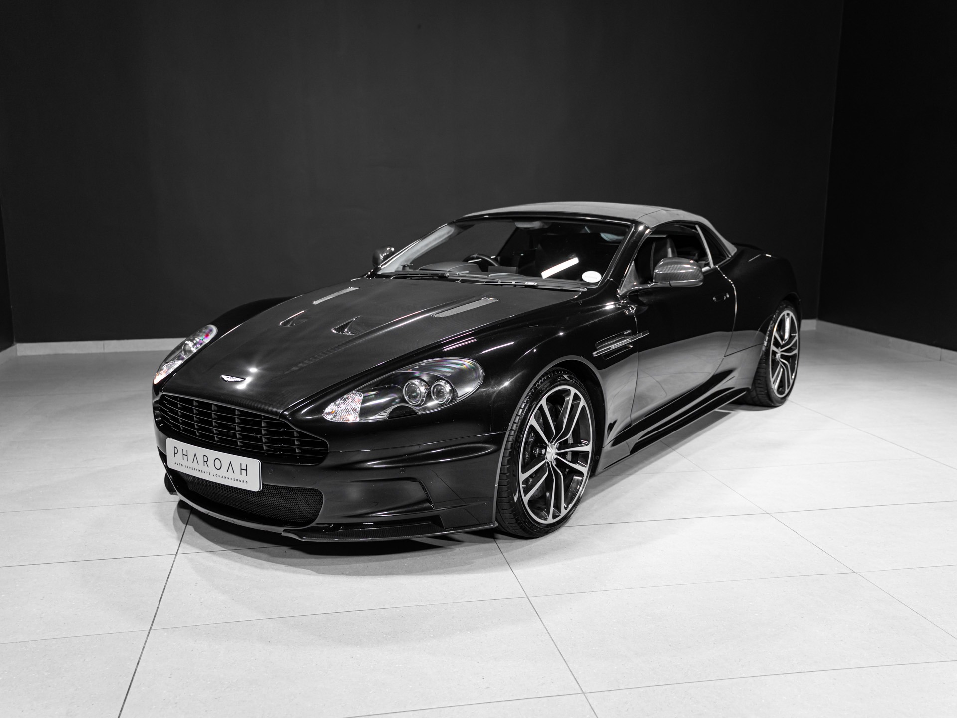 Luxury vehicle at Pharoah Group