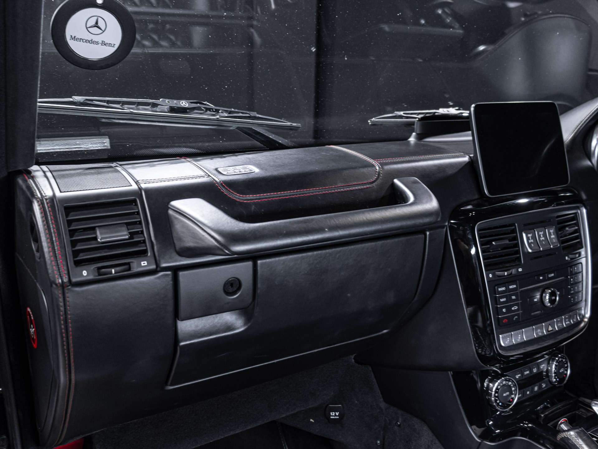 Black Mercedes-AMG G63 for sale
