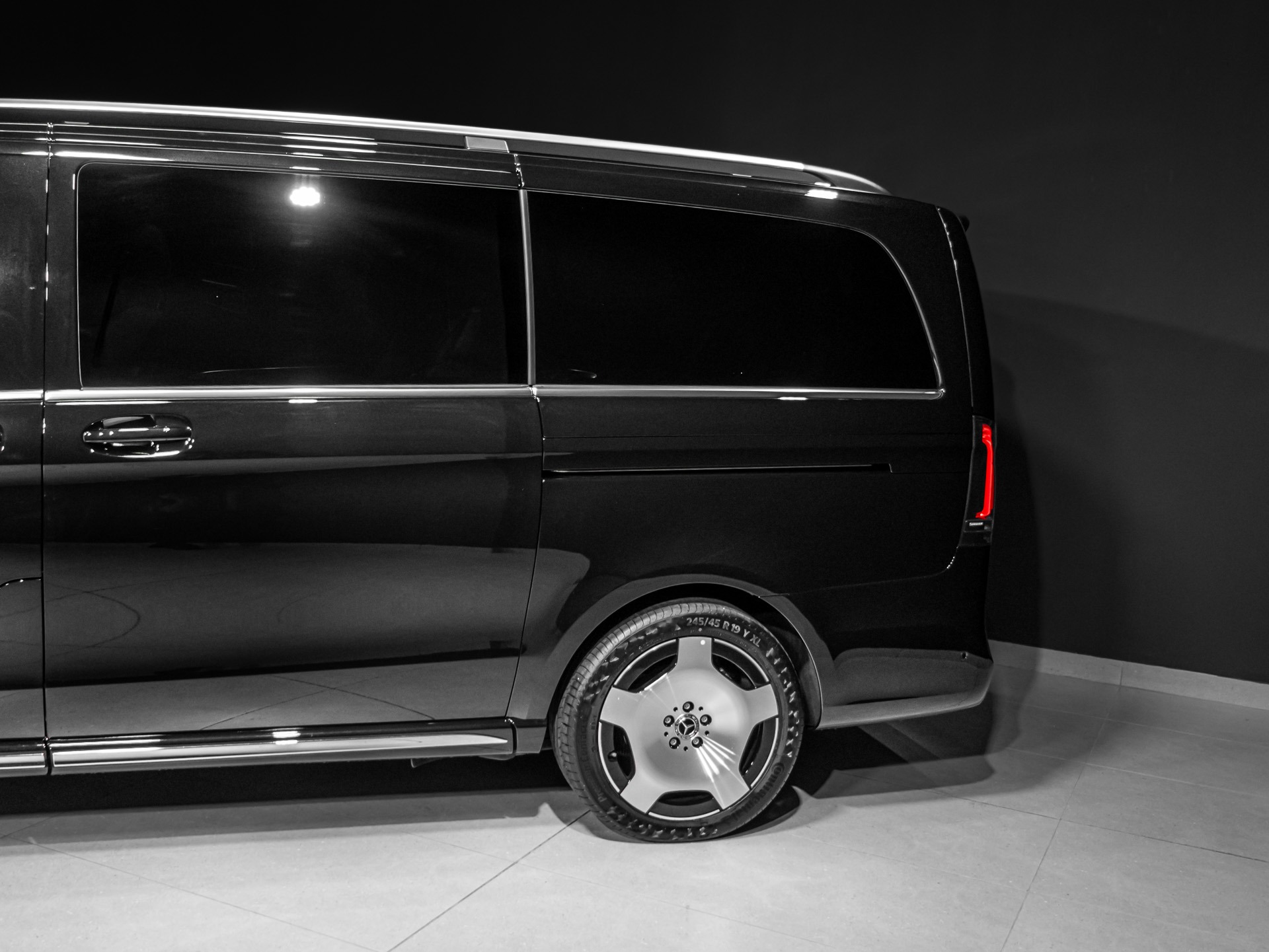 Black Mercedes-Benz V300 for sale
