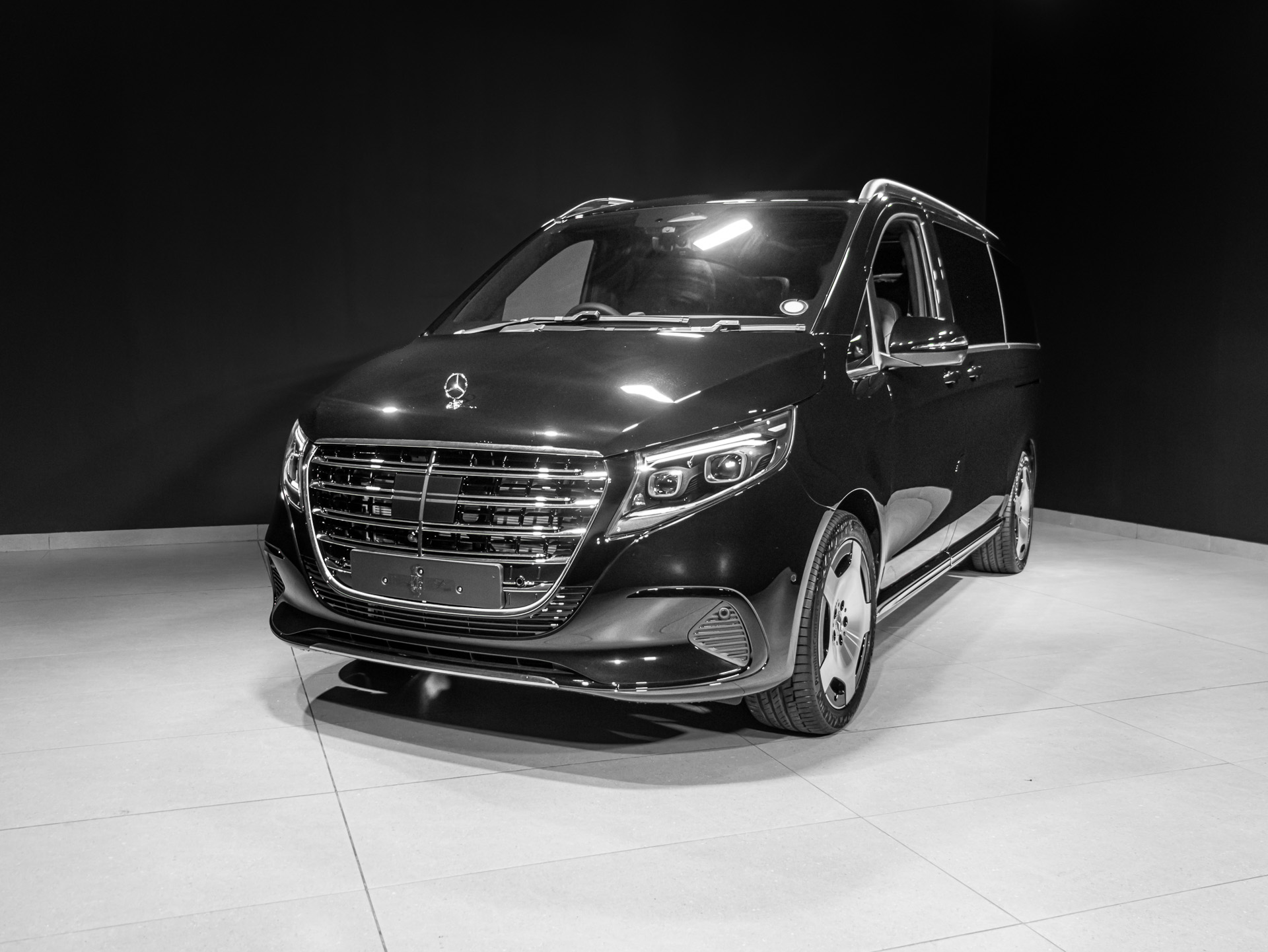Black Mercedes-Benz V300 for sale
