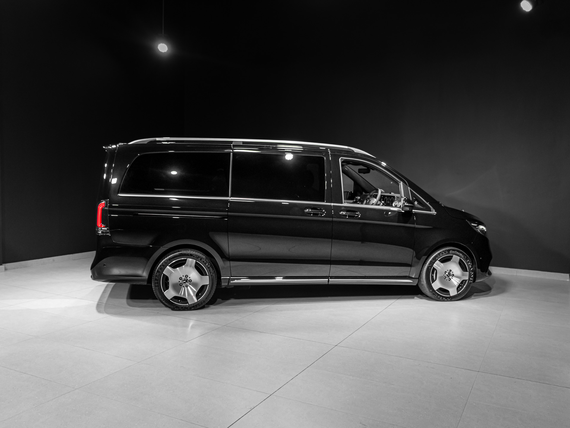 Black Mercedes-Benz V300 for sale