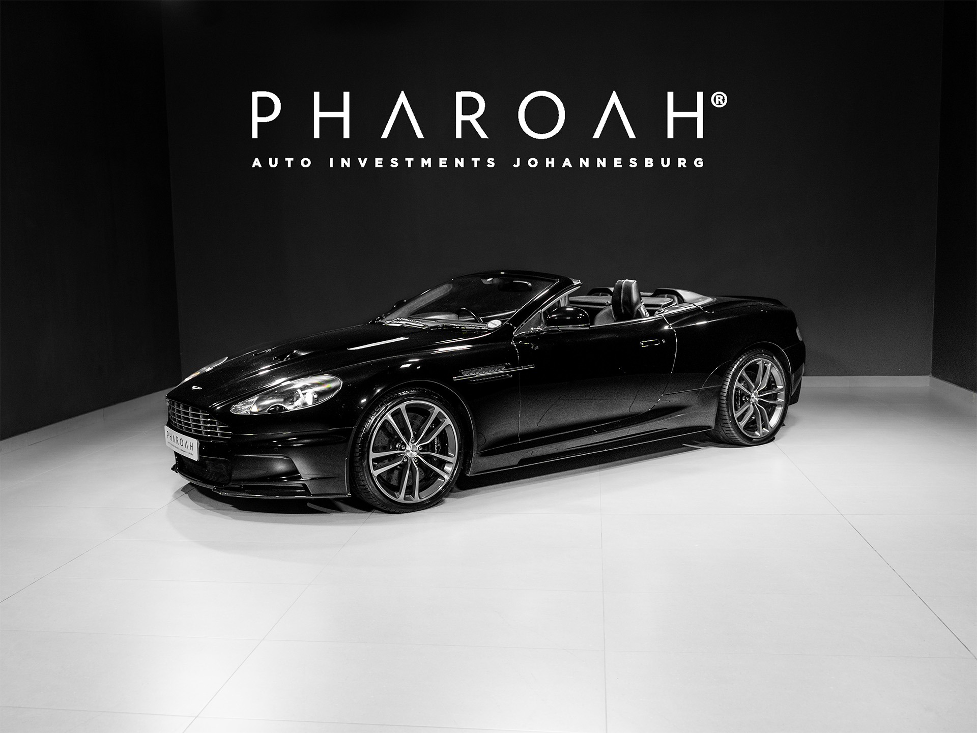 Aston Martin Dbs vehicle