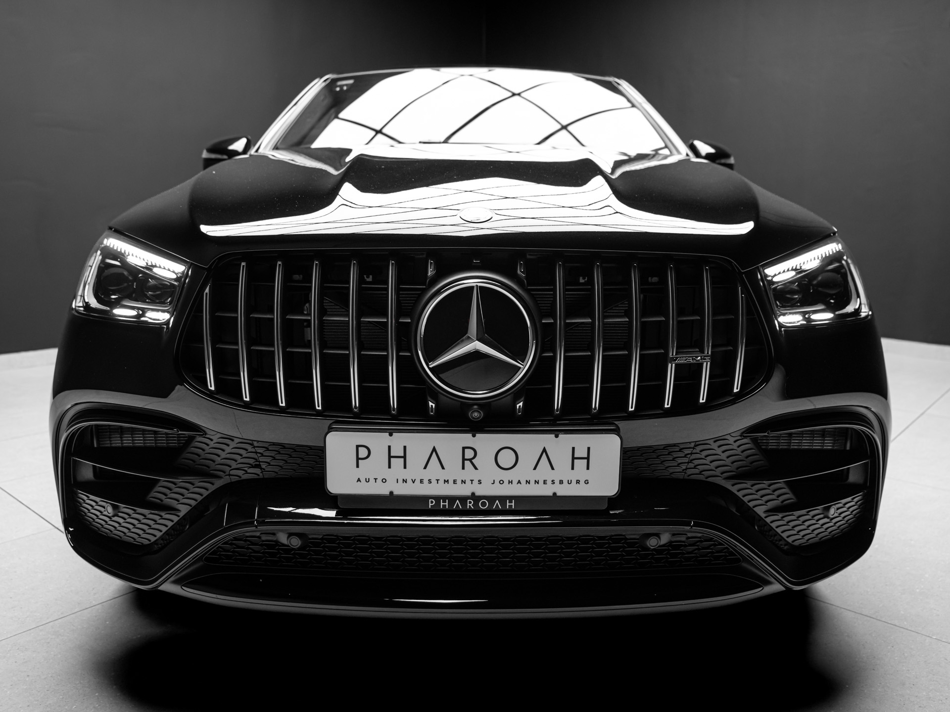 black mercedes benz gle63 8