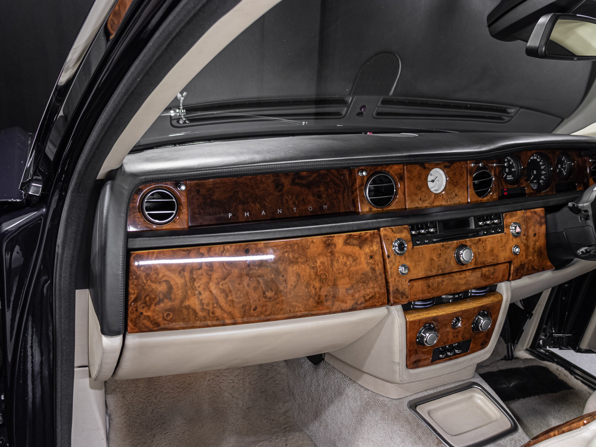 Rolls-Royce Phantom for sale