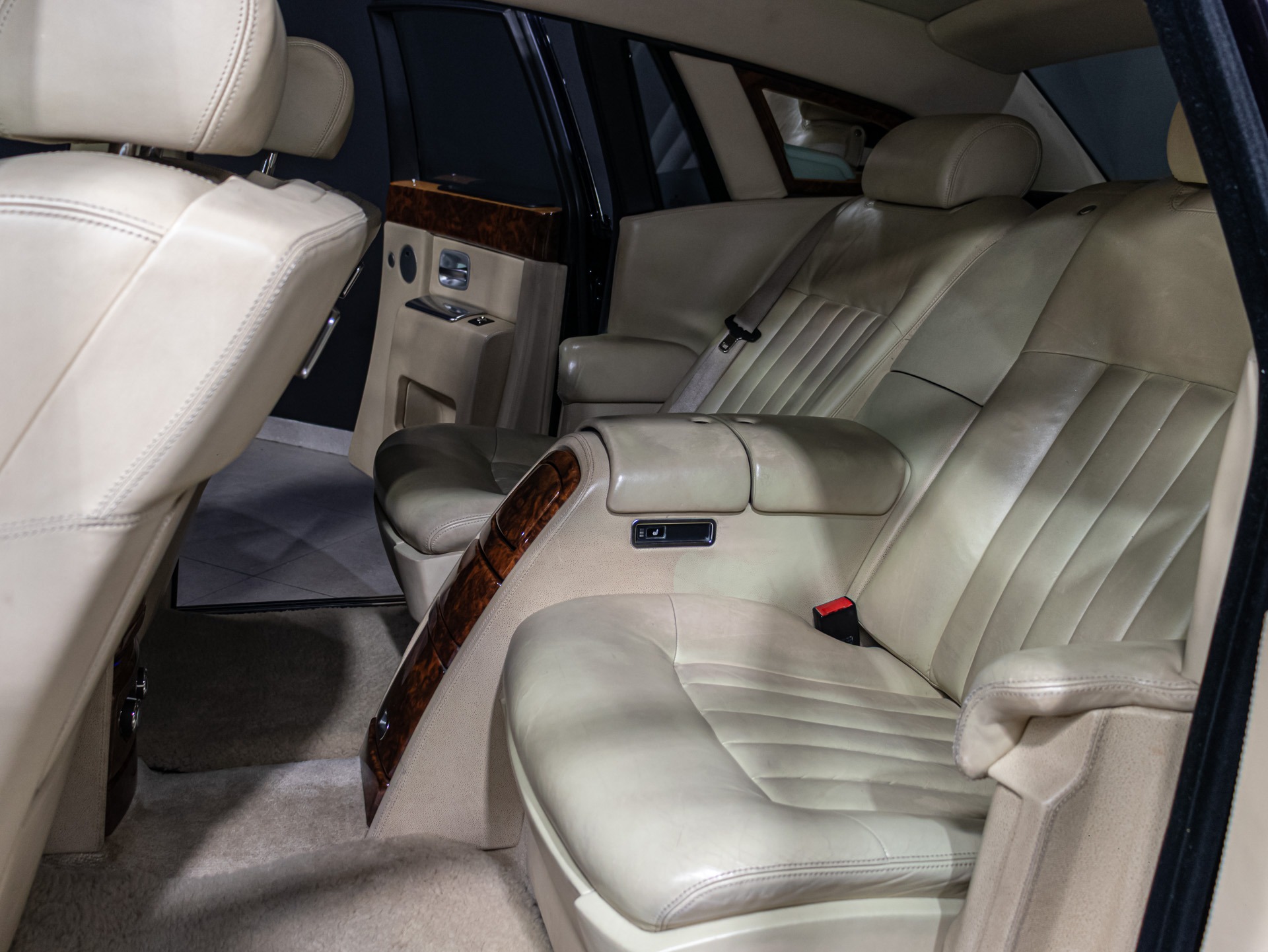 Rolls-Royce Phantom for sale
