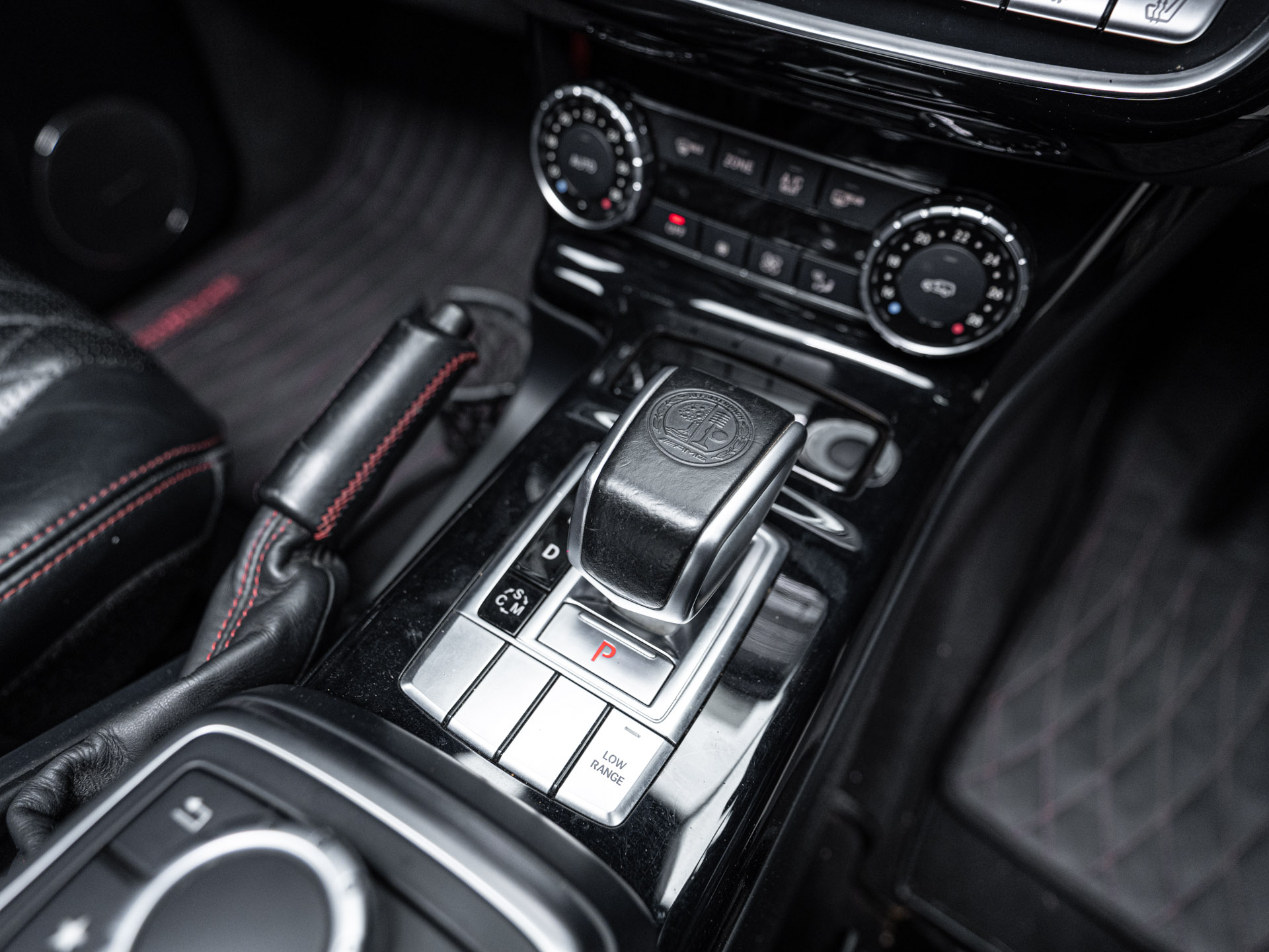 red mercedes g63 23