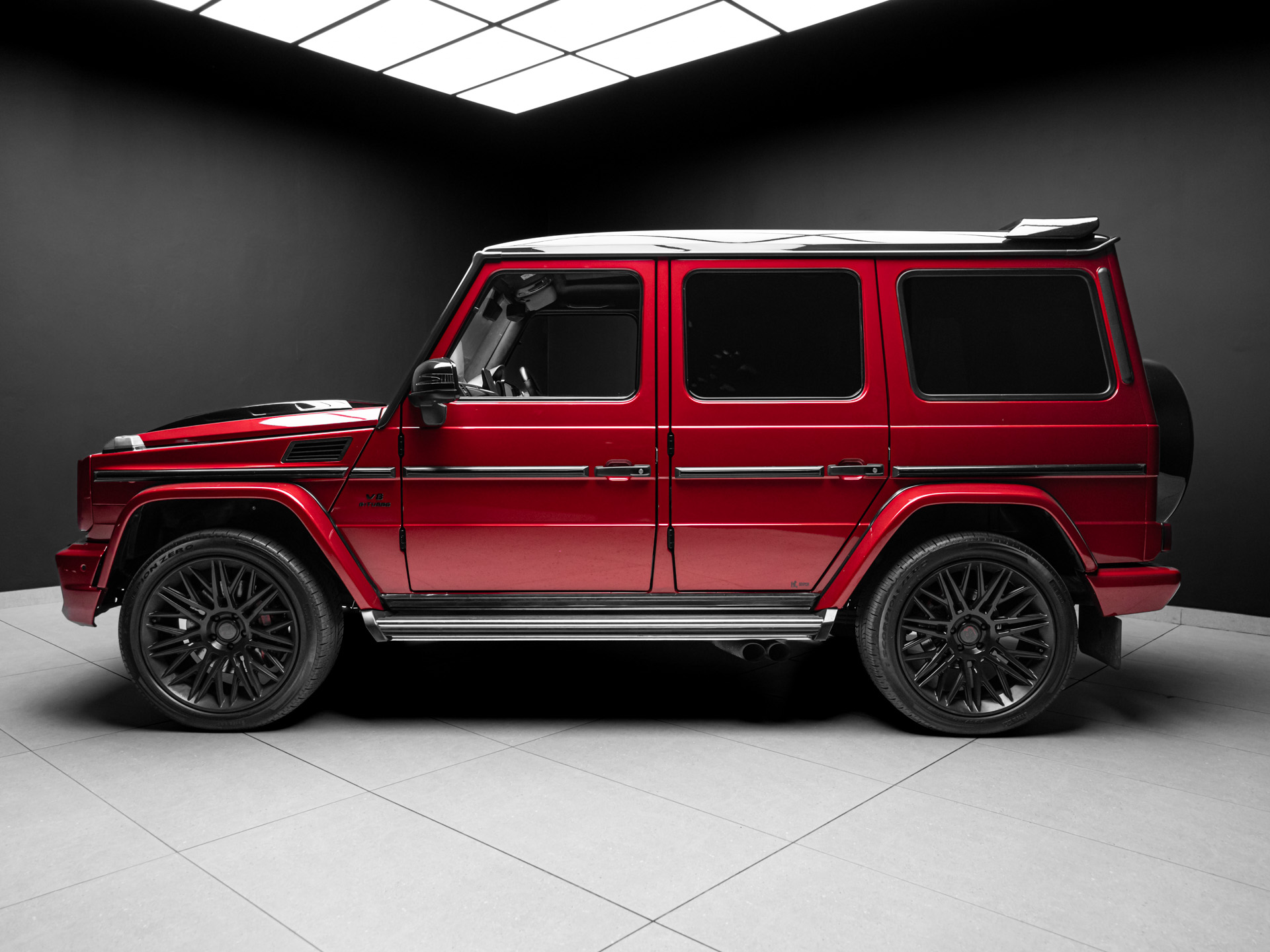 red mercedes g63 3