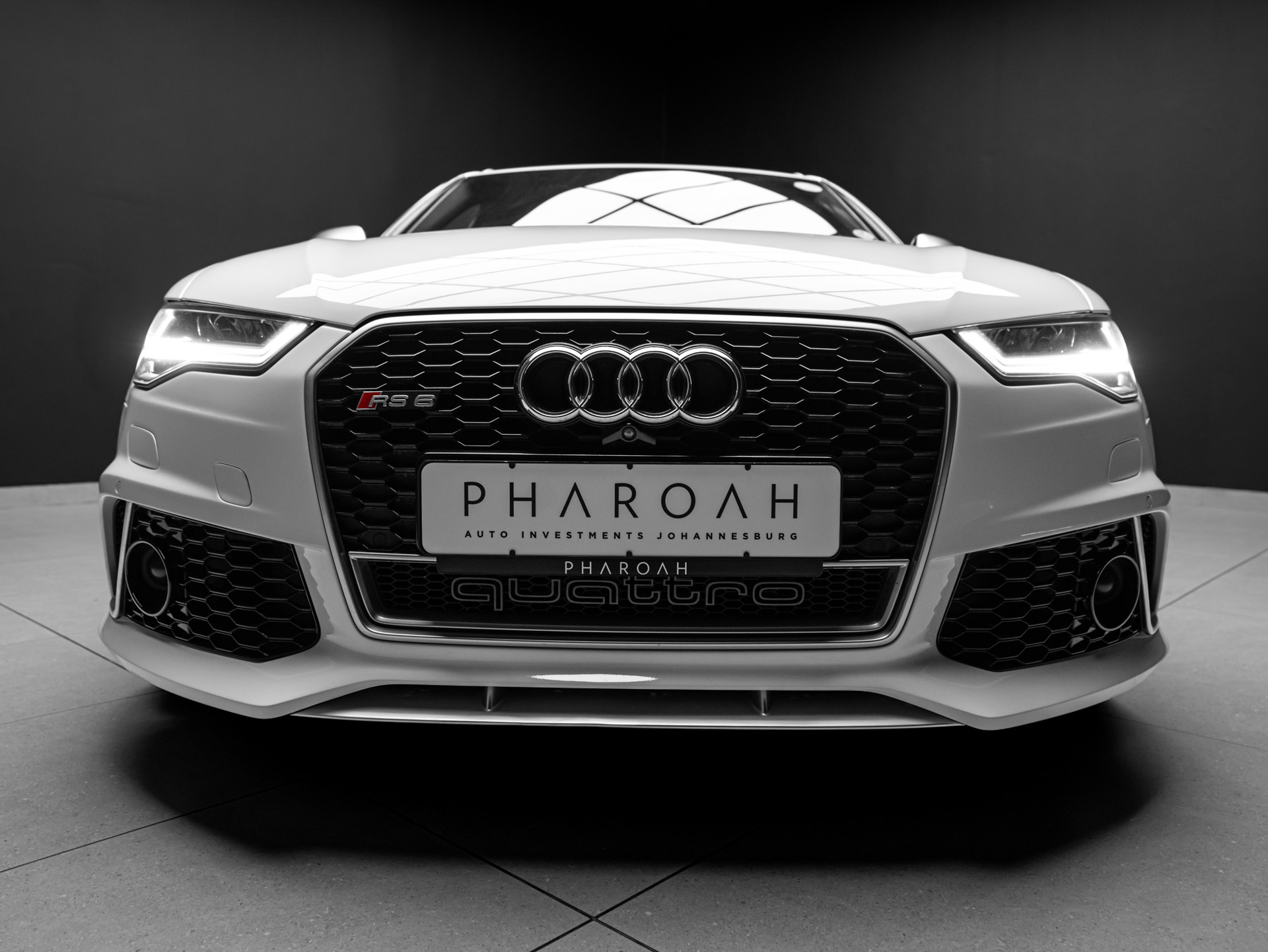 white audi rs6 6