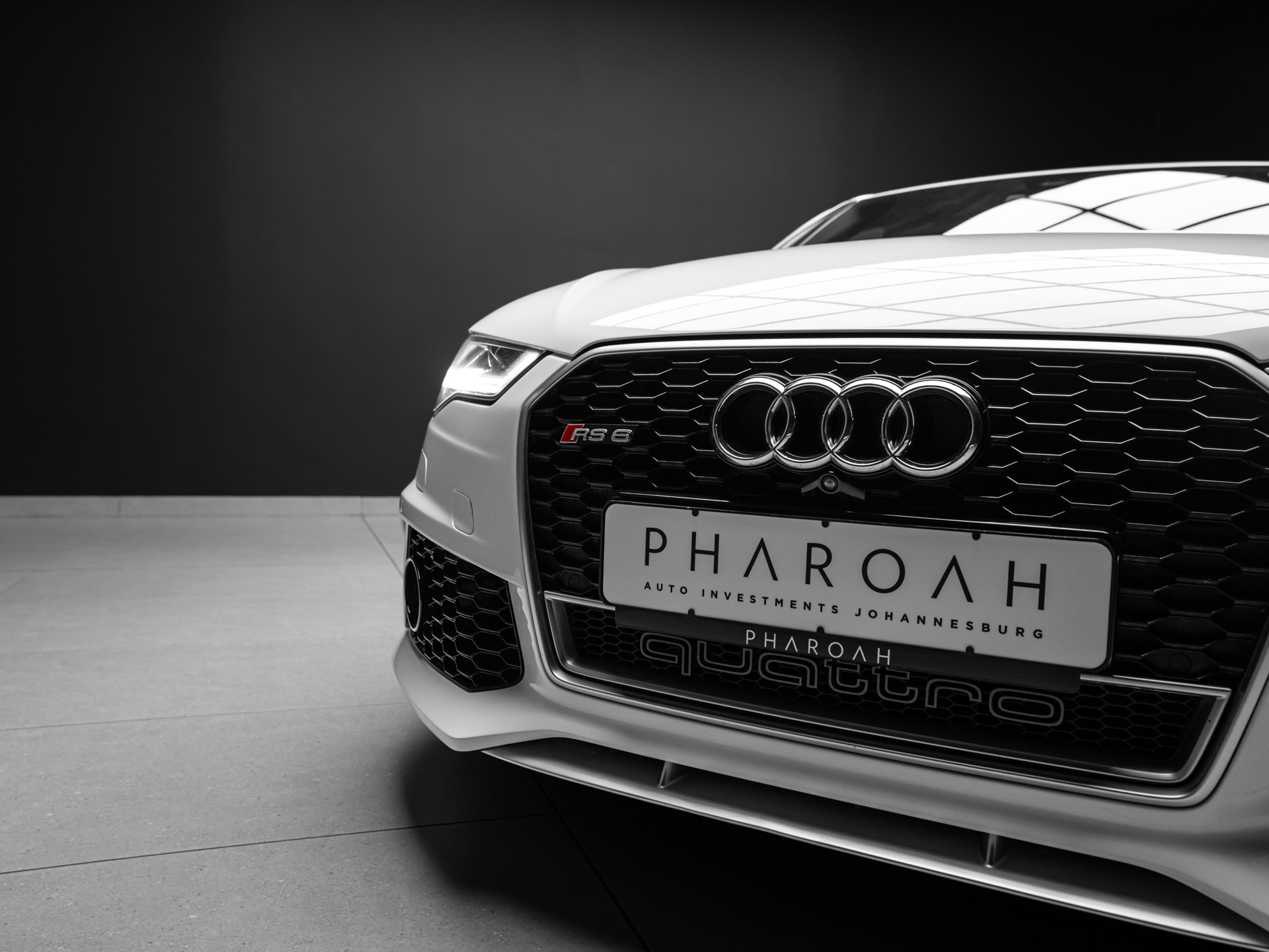 white audi rs6 7