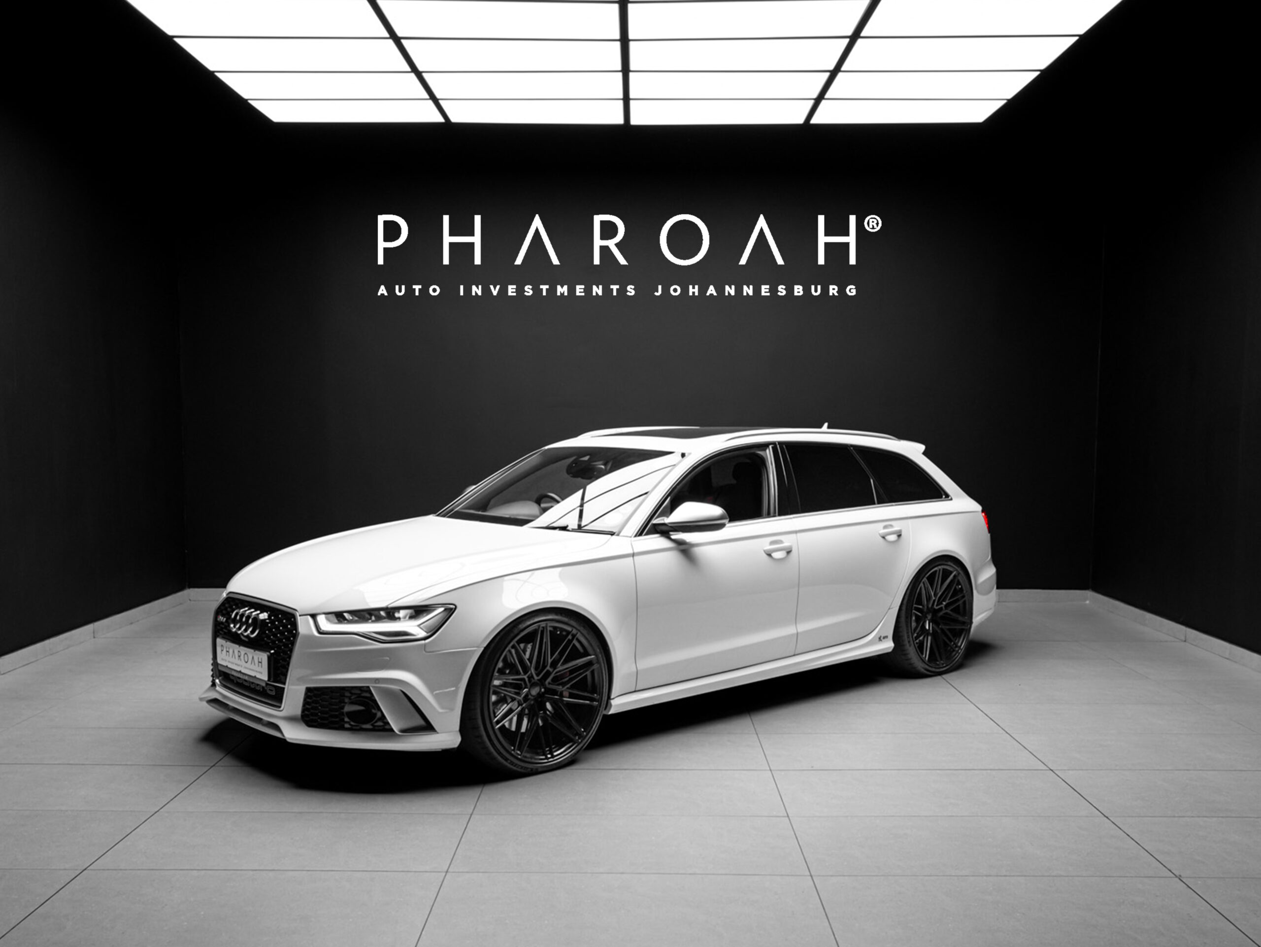 white audi rs6 cover
