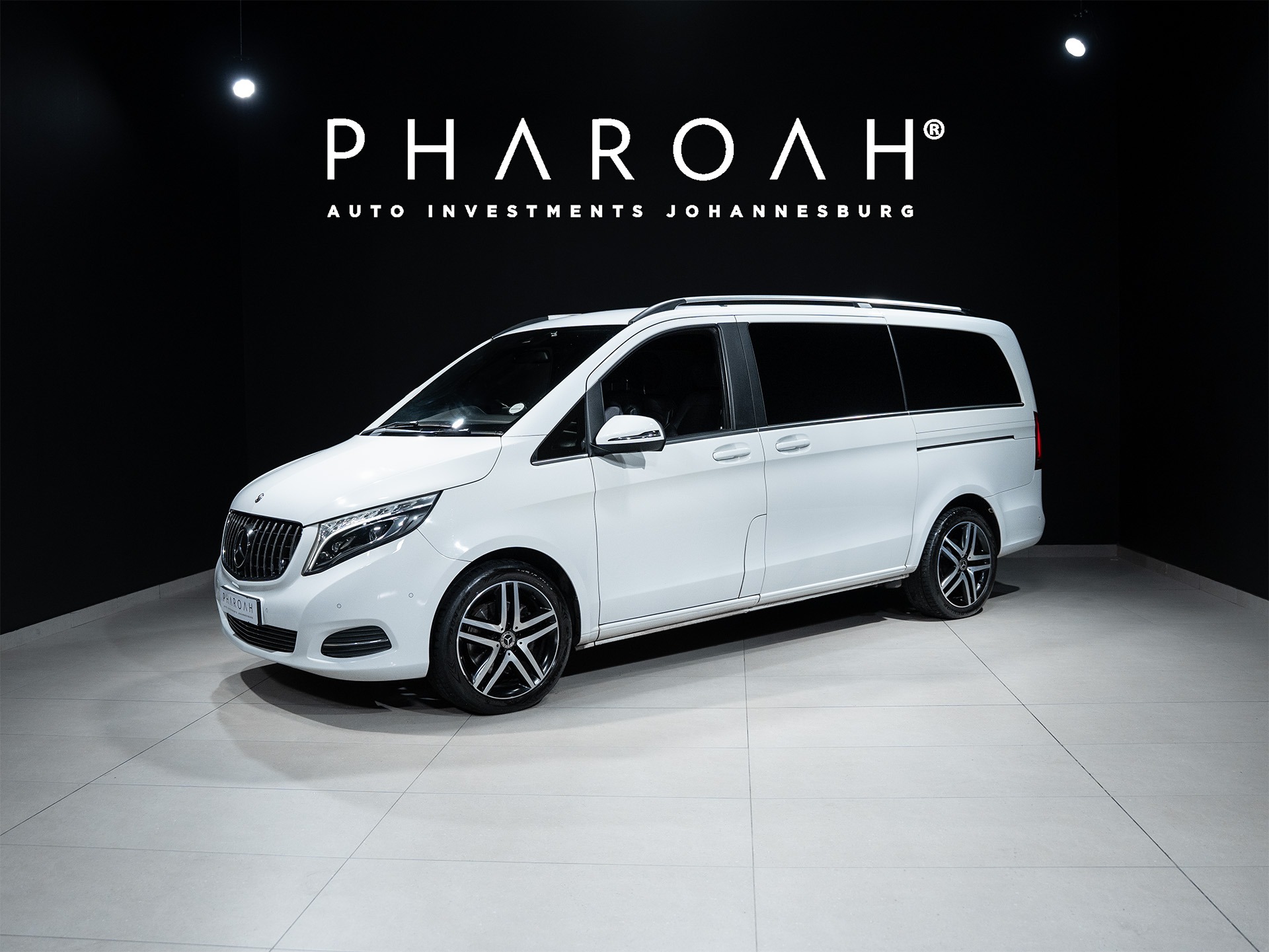 White Mercedes-Benz V250 for sale