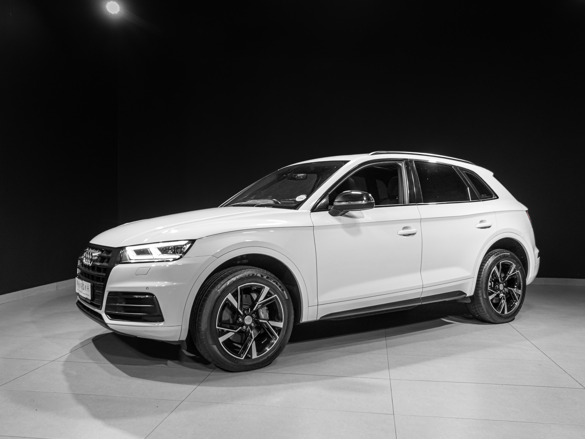 audiq5-2619