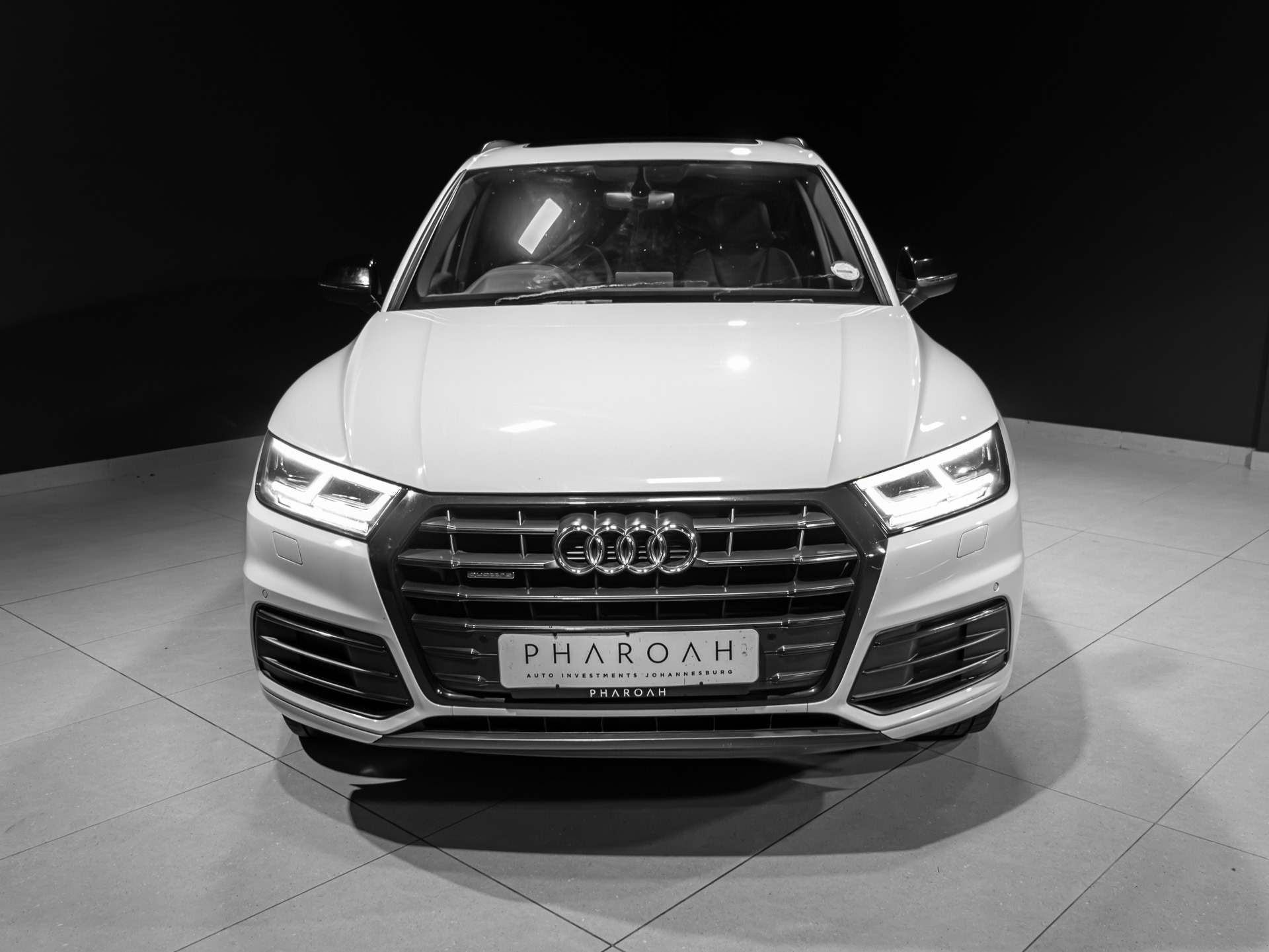 audiq5-2655