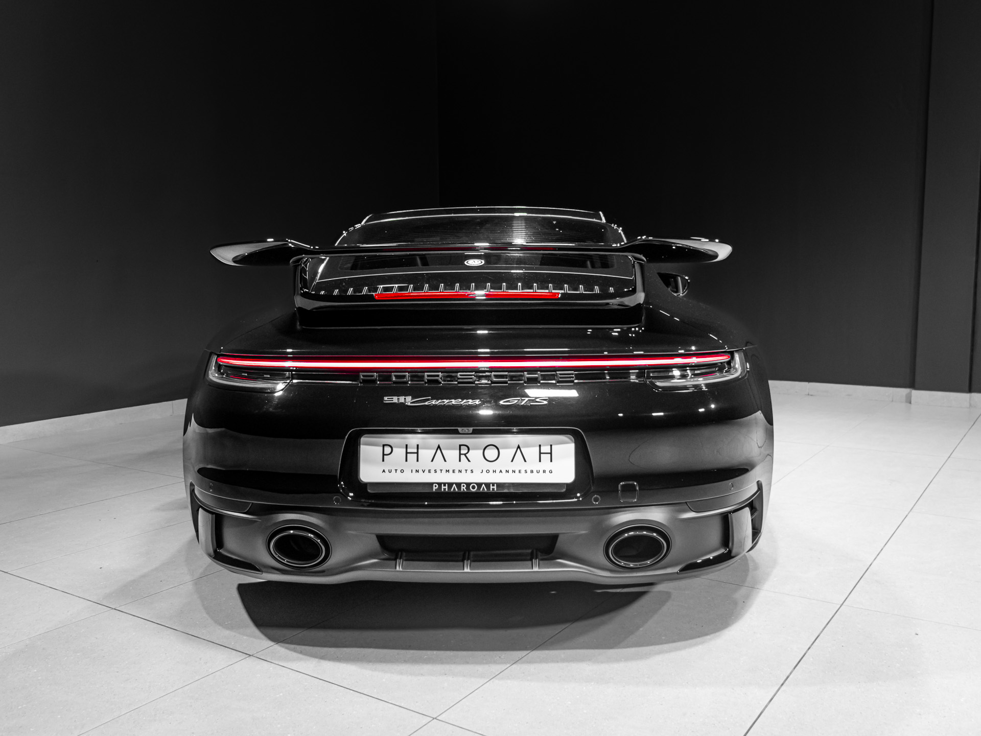 black 911 gts 7850