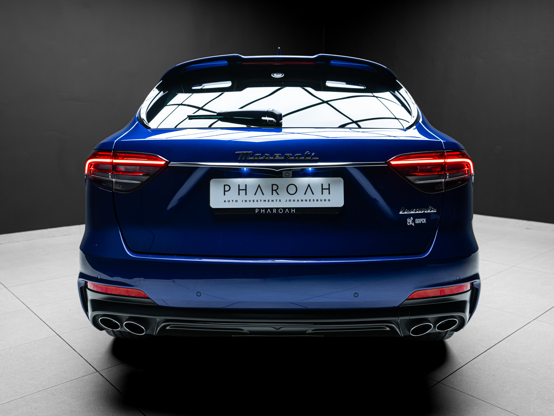 blue maserati levante 15