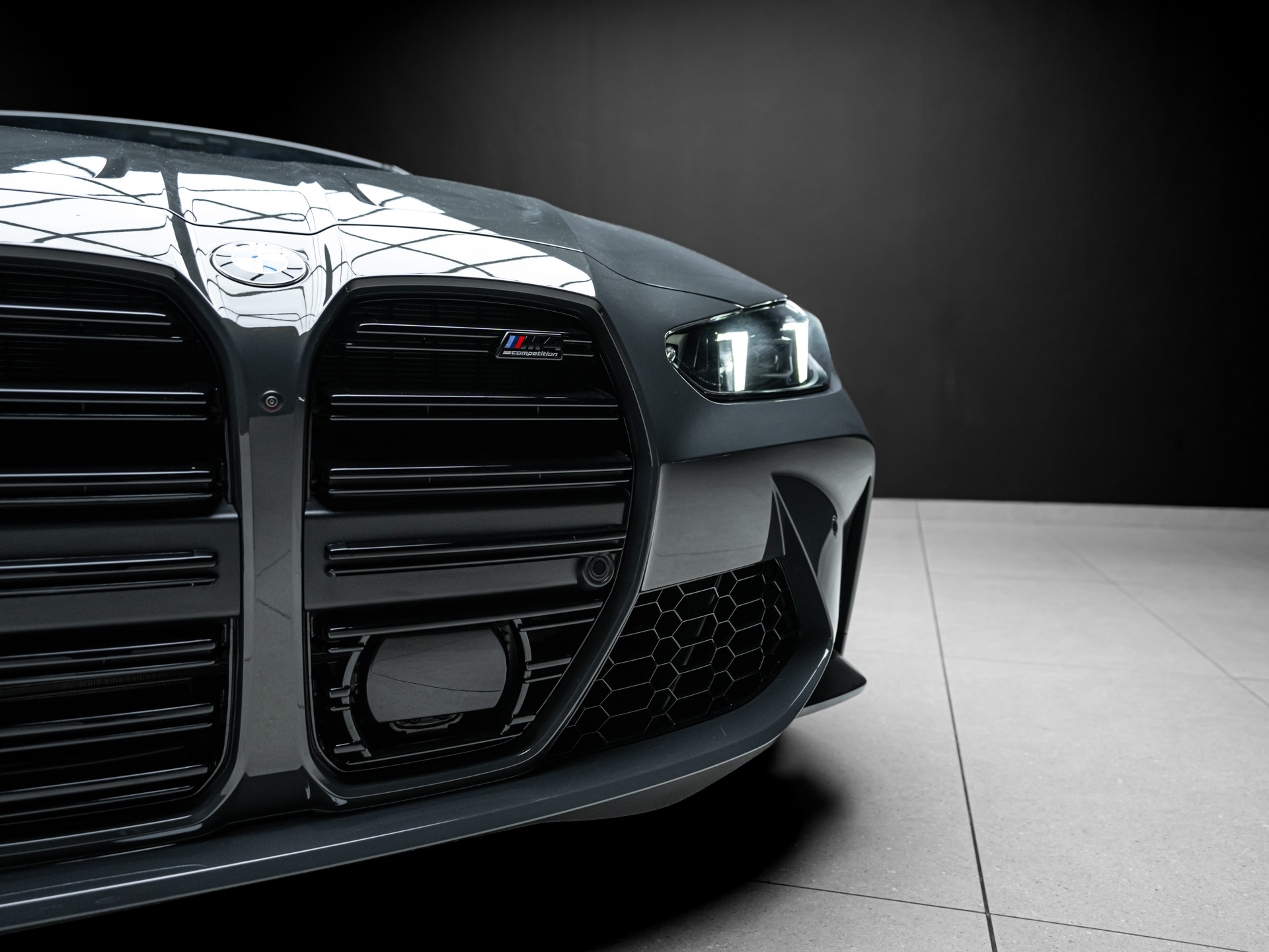 grey bmw m4 comp 9