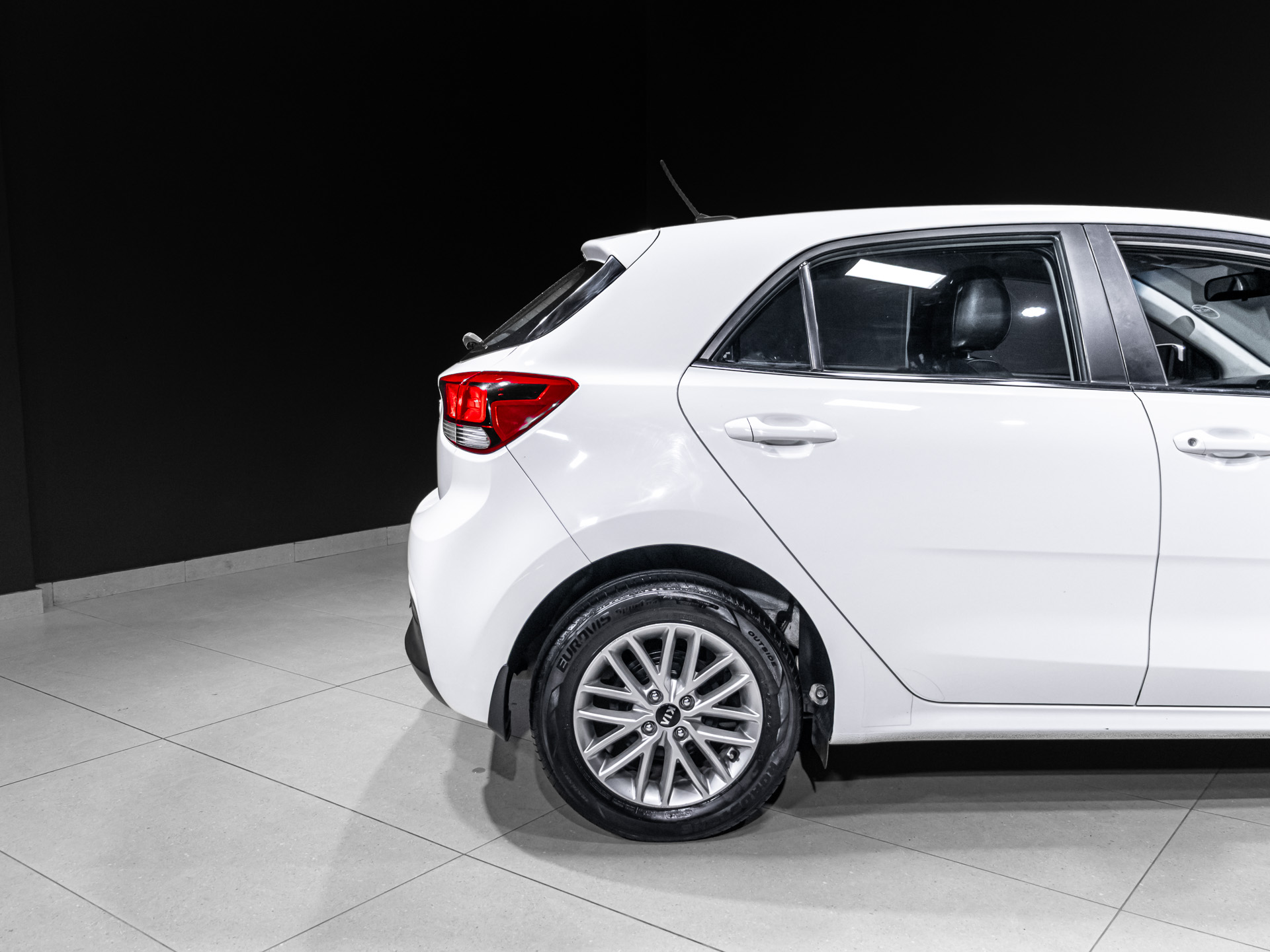 kia rio 0909