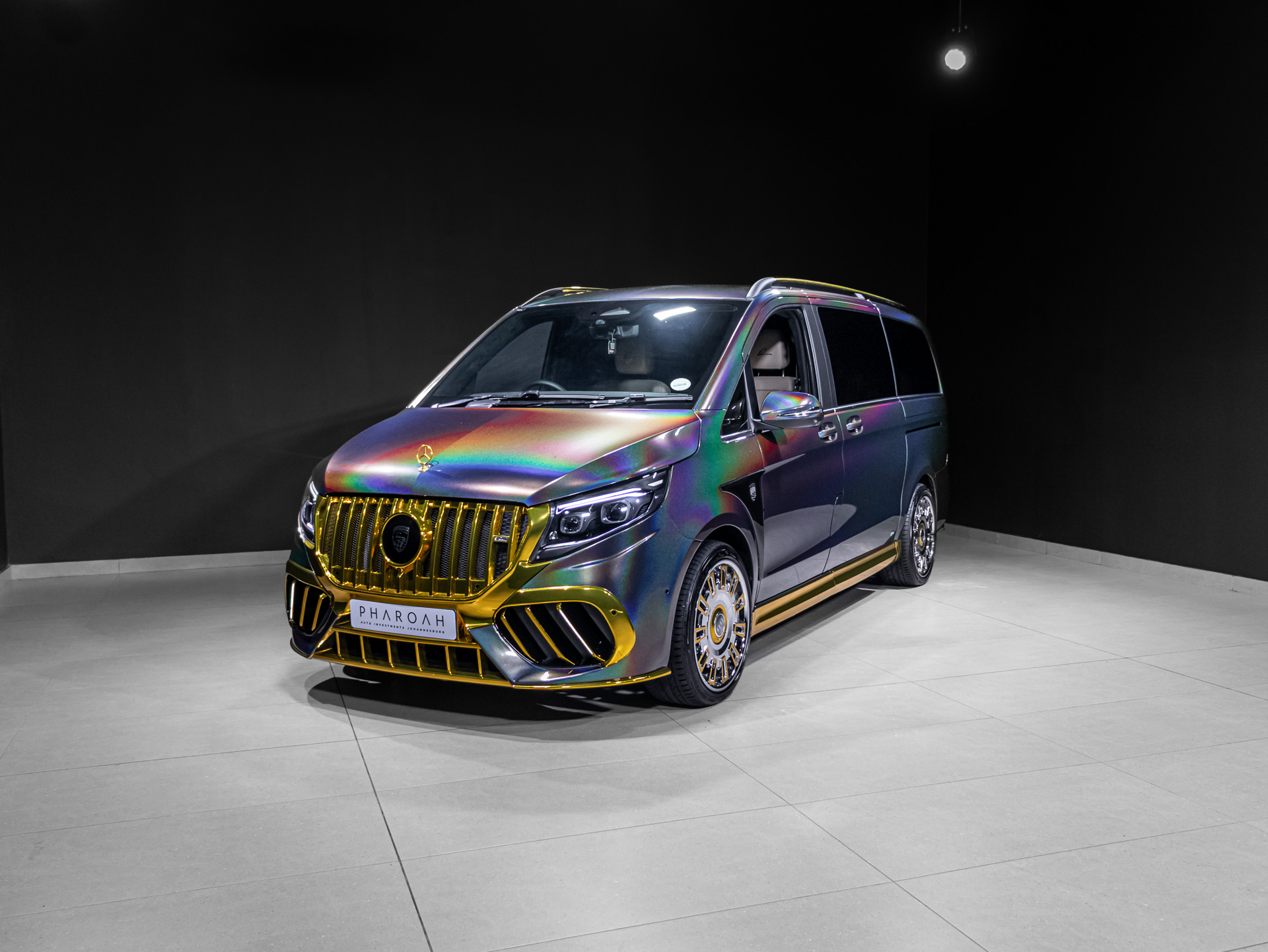 Mercedes-Benz V300 for sale