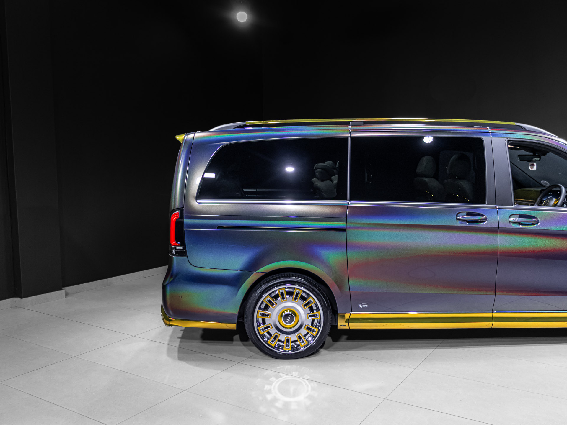 Mercedes-Benz V300 for sale