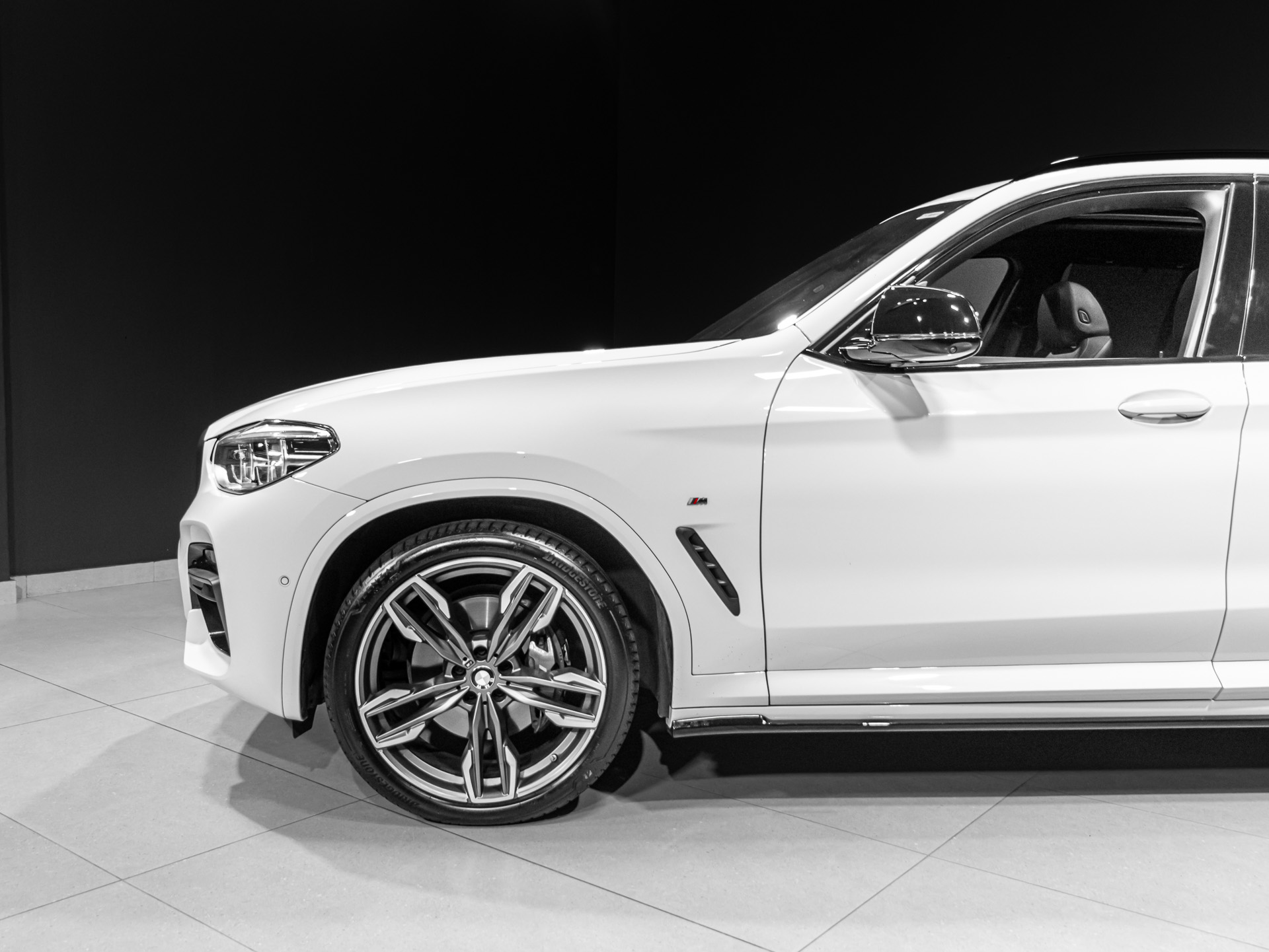 new x3m40i 3010