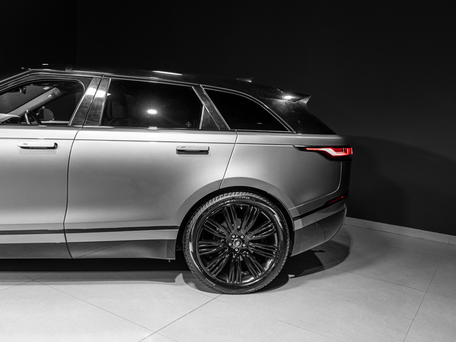 velar p340-3060