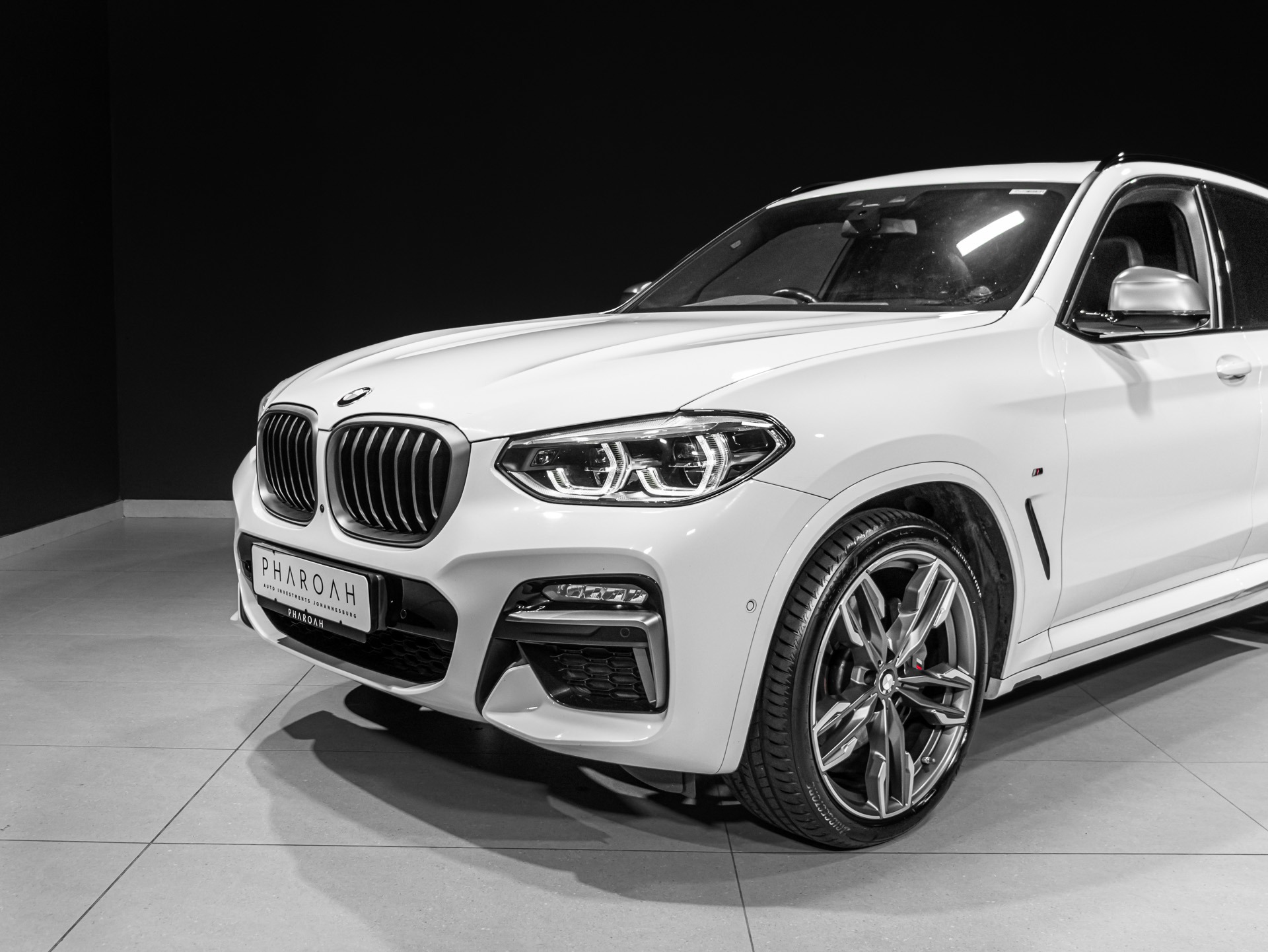 x3m40i-0971