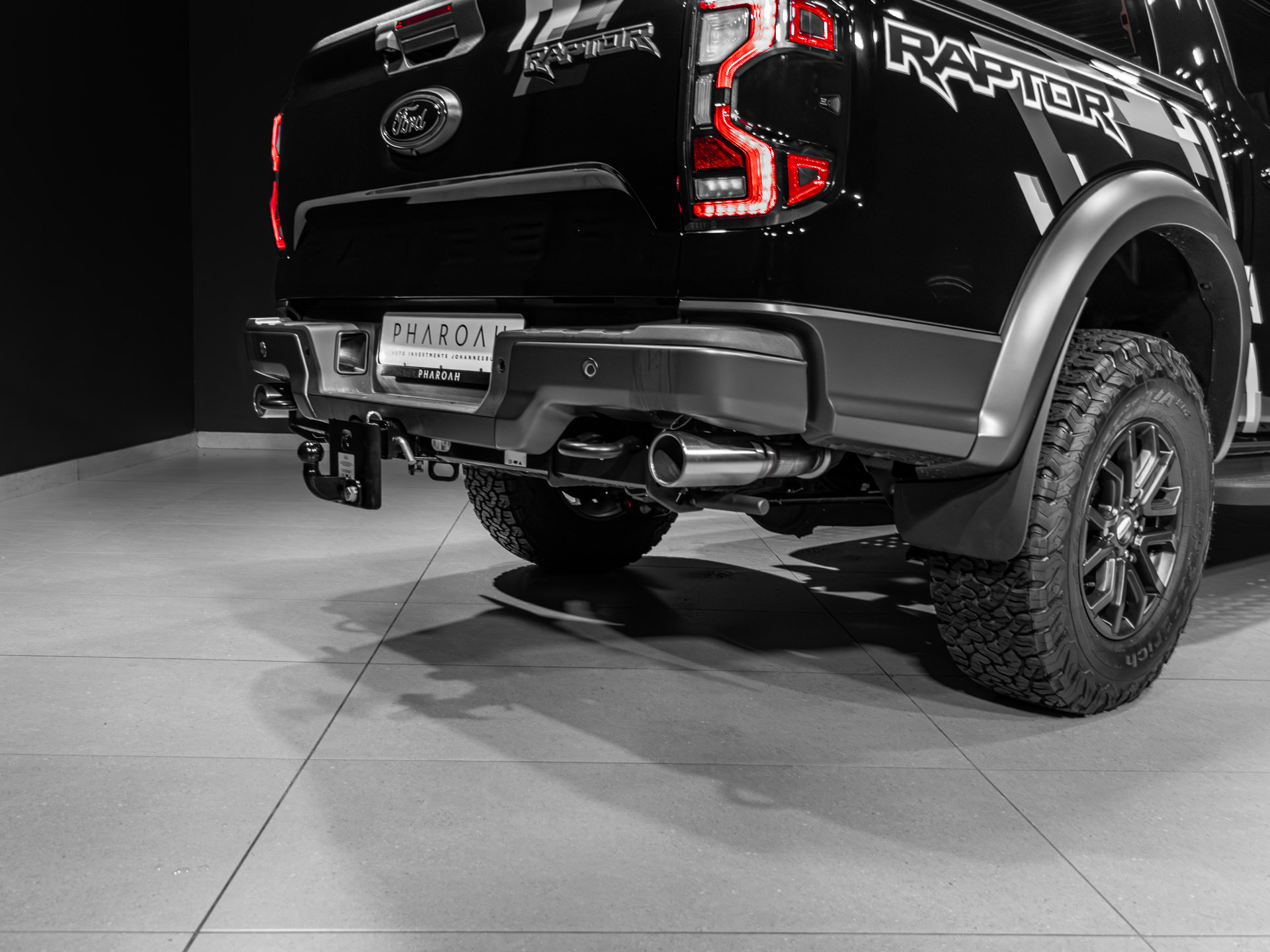 balck raptor 8688