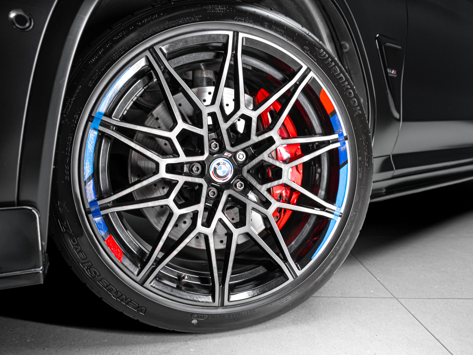 black bmw x4m 11