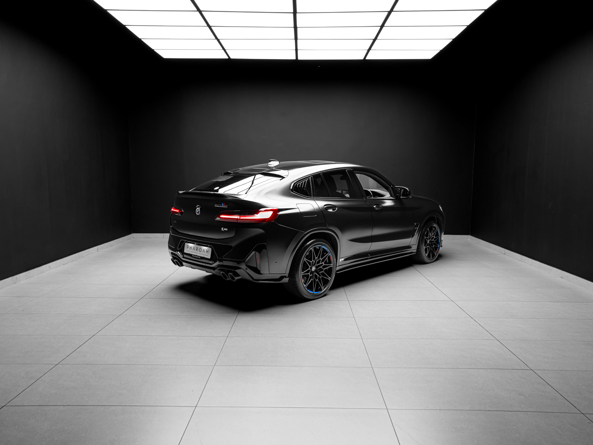black bmw x4m 12