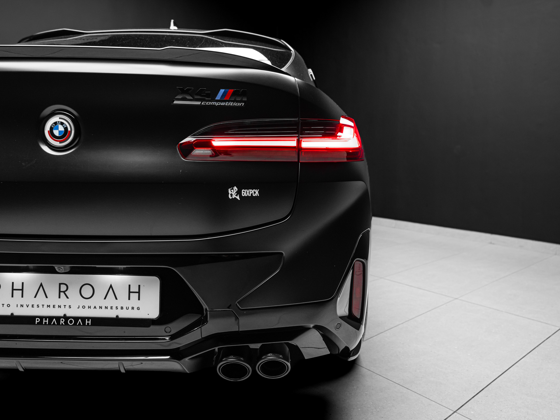black bmw x4m 16